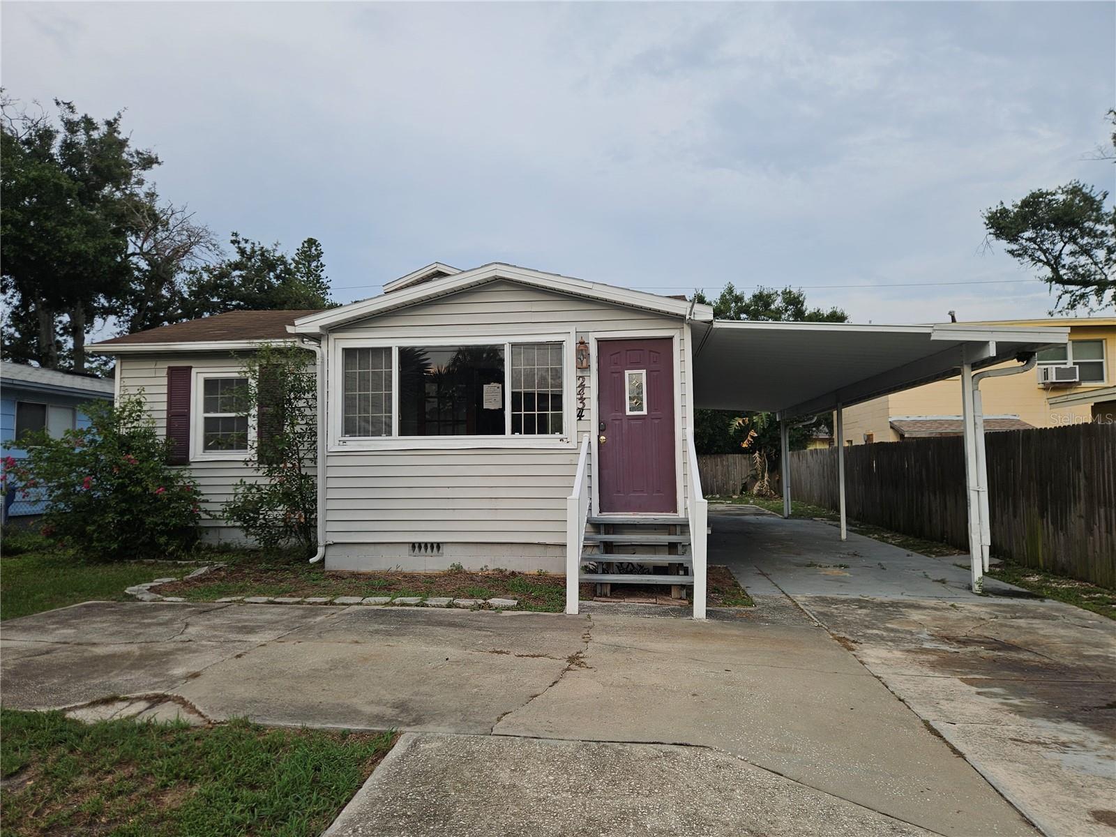 2434 37th St S Property Photo