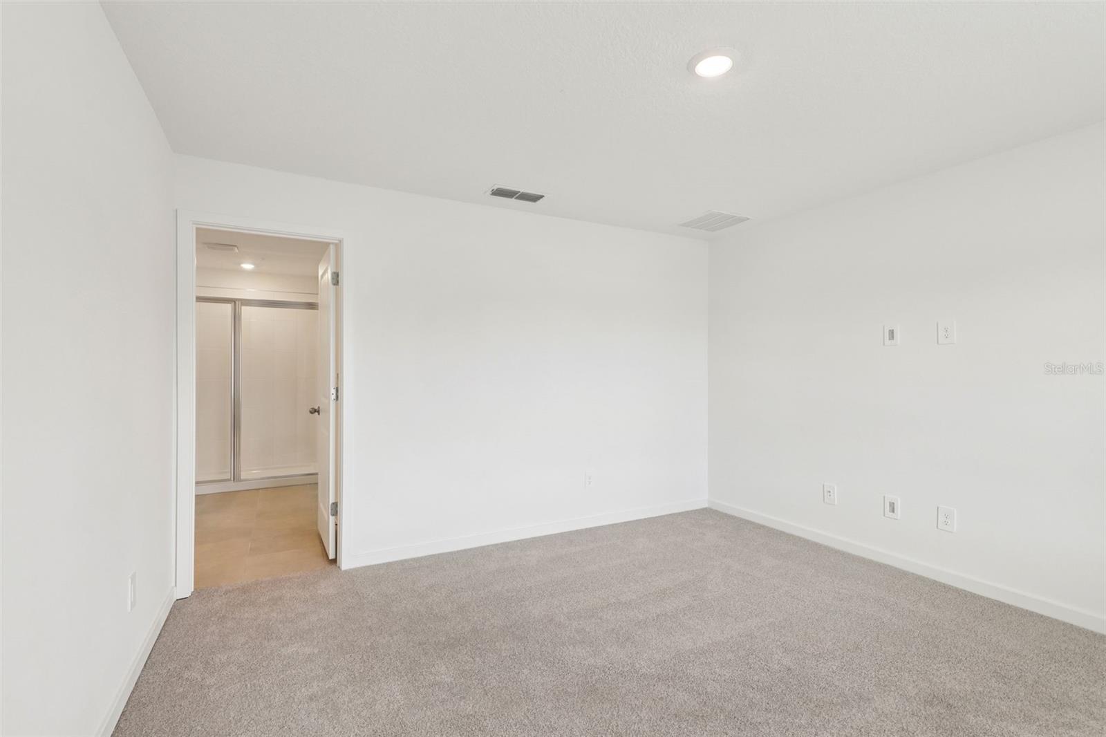 81 Wandering Creek Way Property Photo 8