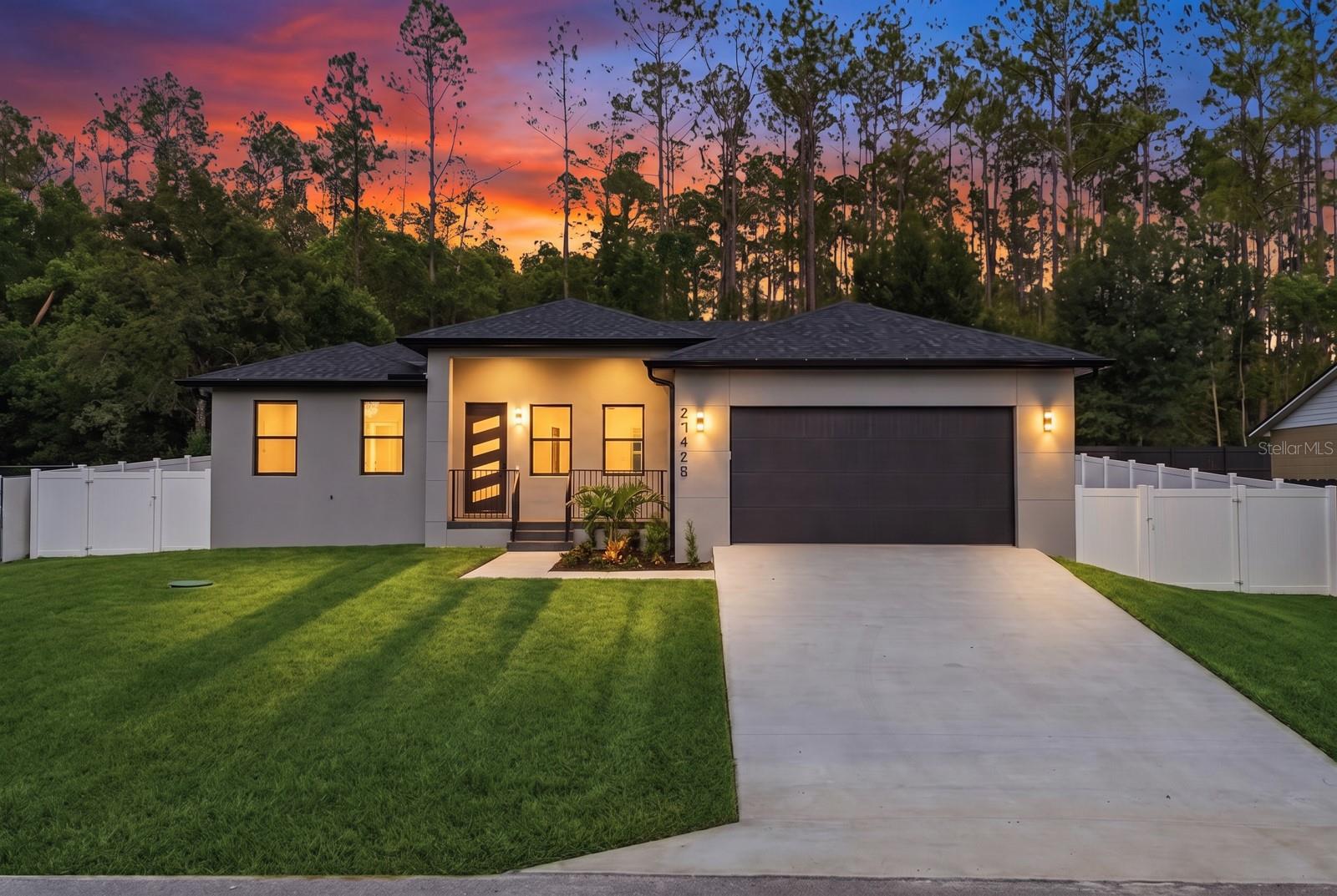 27426 Azen Loop Property Photo 1