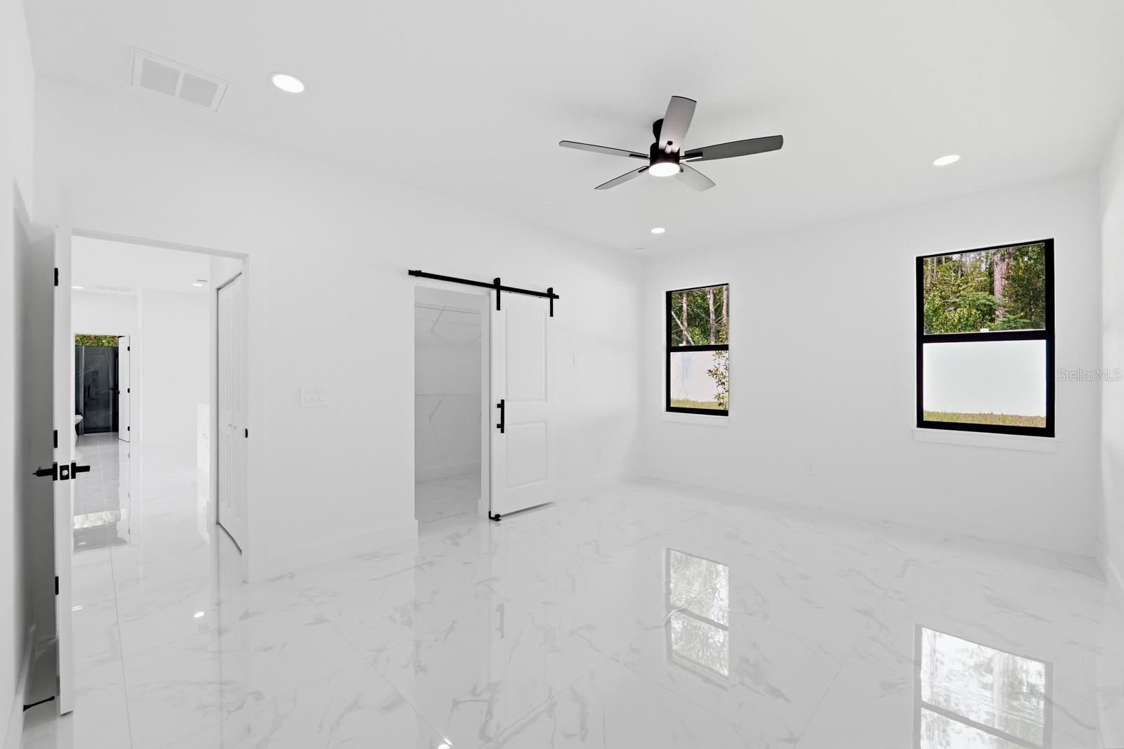 27426 Azen Loop Property Photo 9