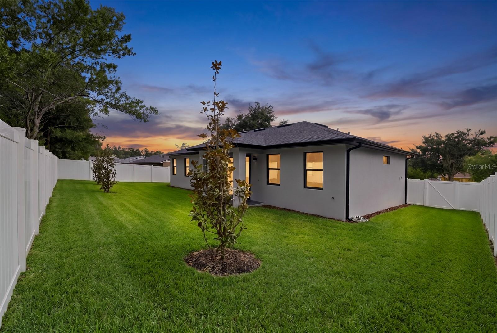 27426 Azen Loop Property Photo 24
