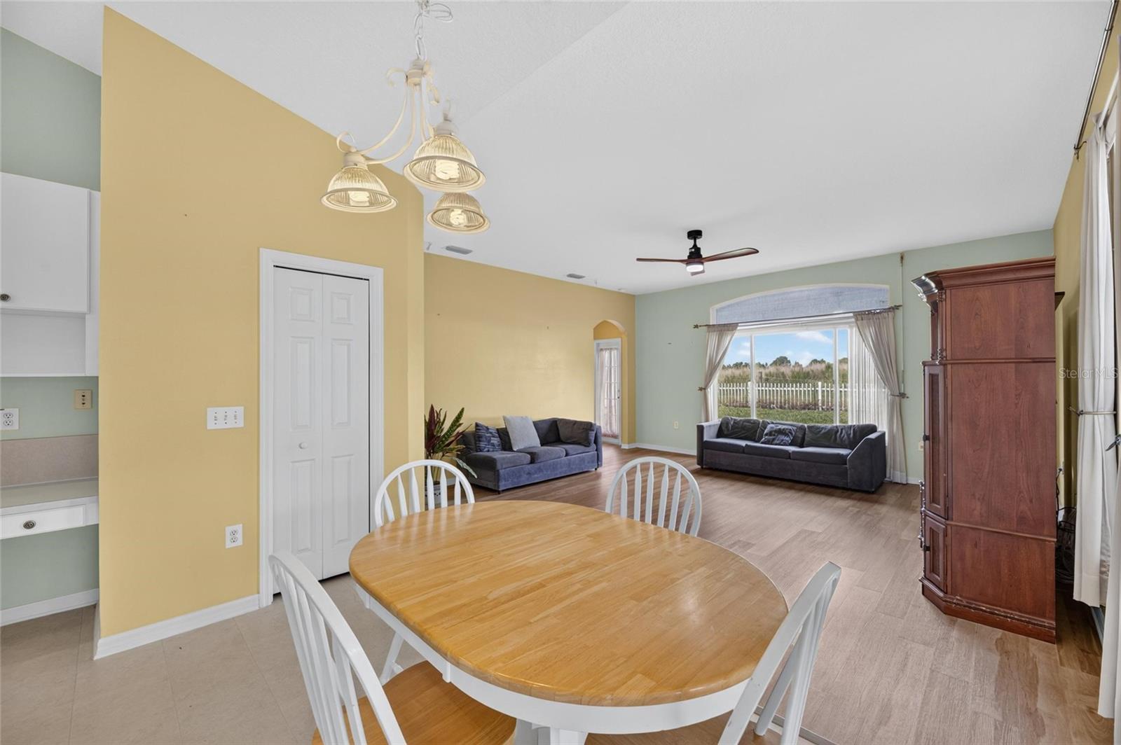10303 Tarragon Dr Property Photo 18