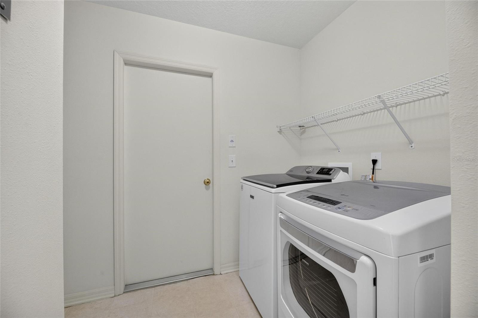 10303 Tarragon Dr Property Photo 29