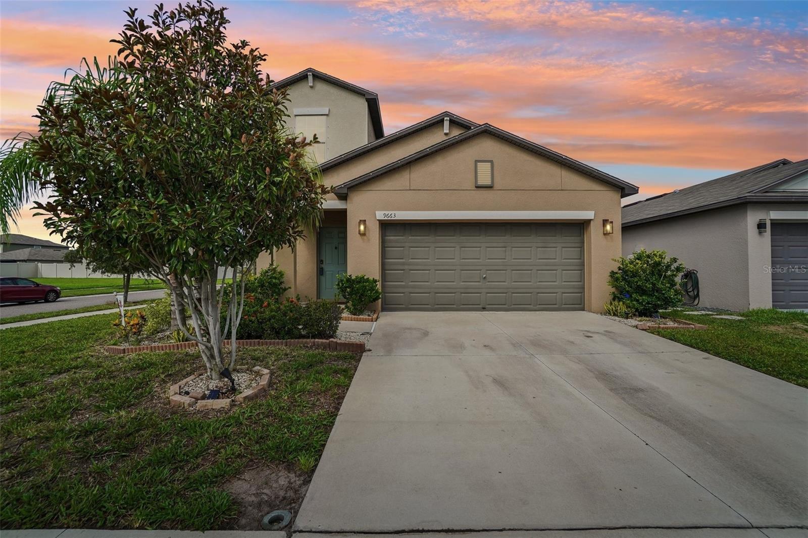 9663 Channing Hill Dr Property Photo 17