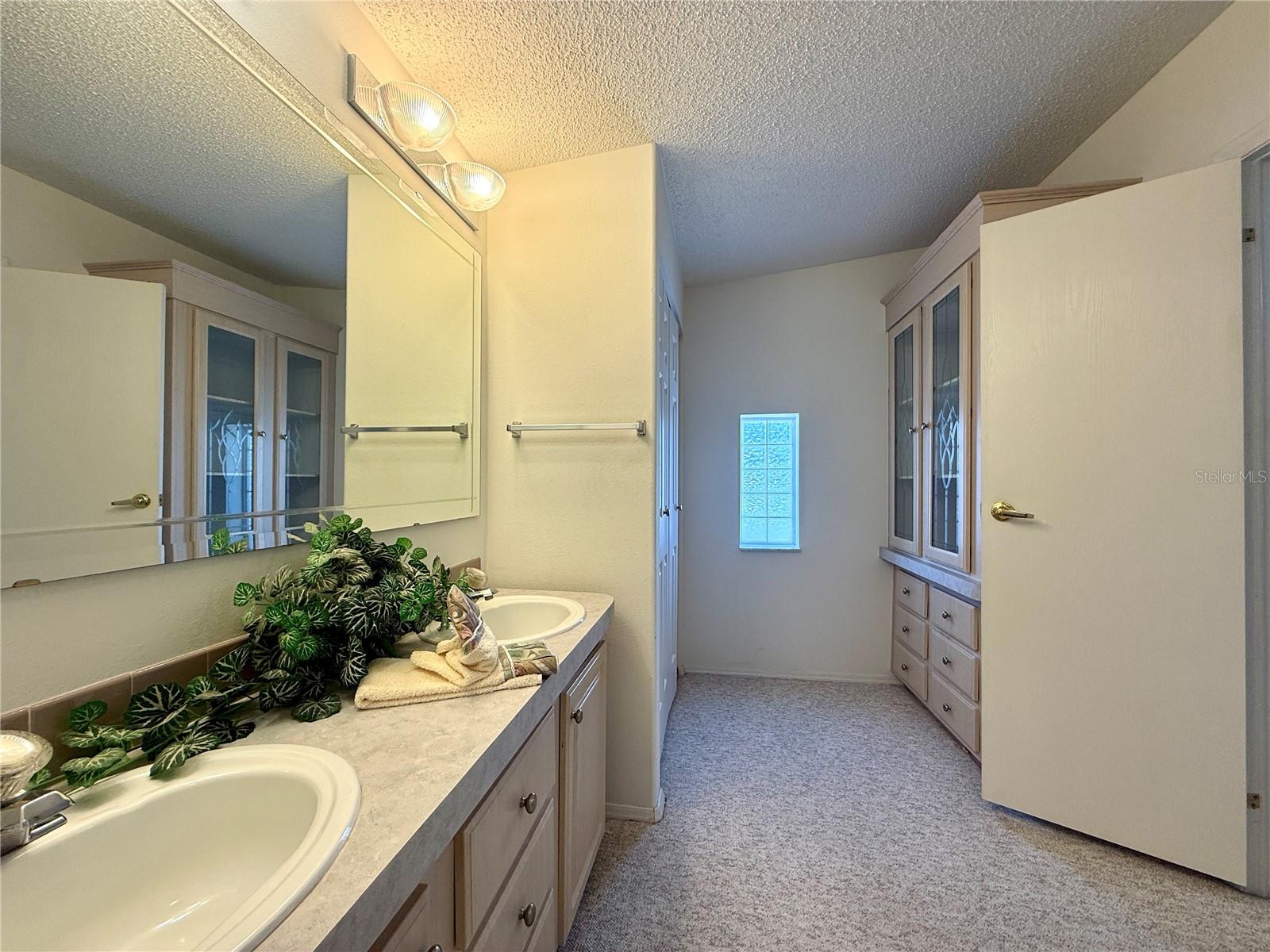 103 Saint George Ct Property Photo 10