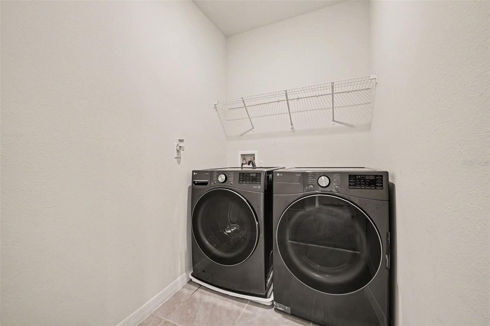 2126 Gentle Rain Dr Property Photo 24