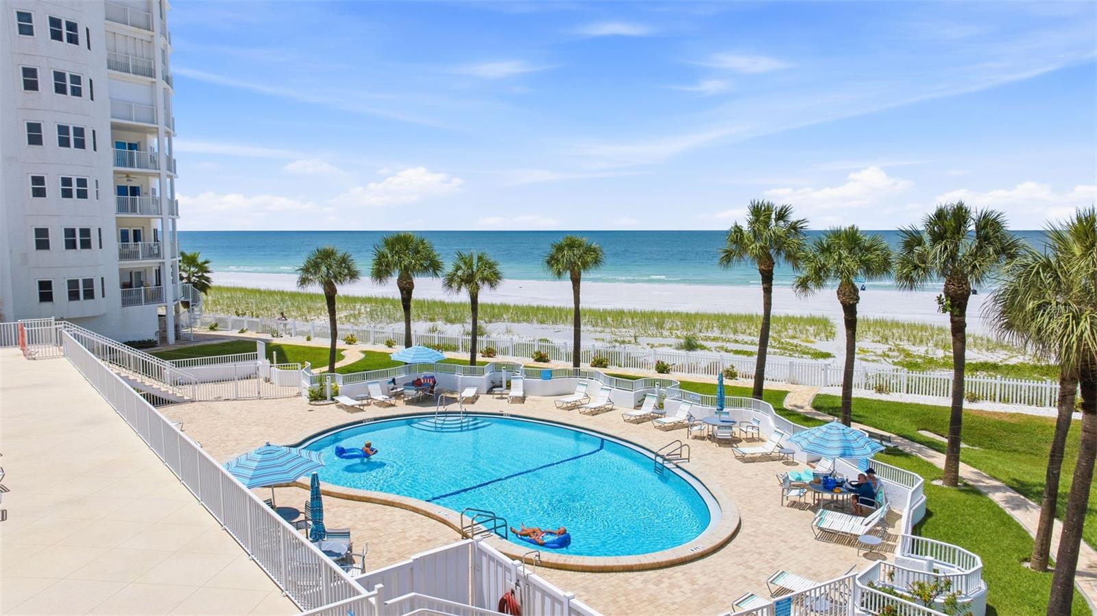 1586 Gulf Blvd #2502 Property Photo 4