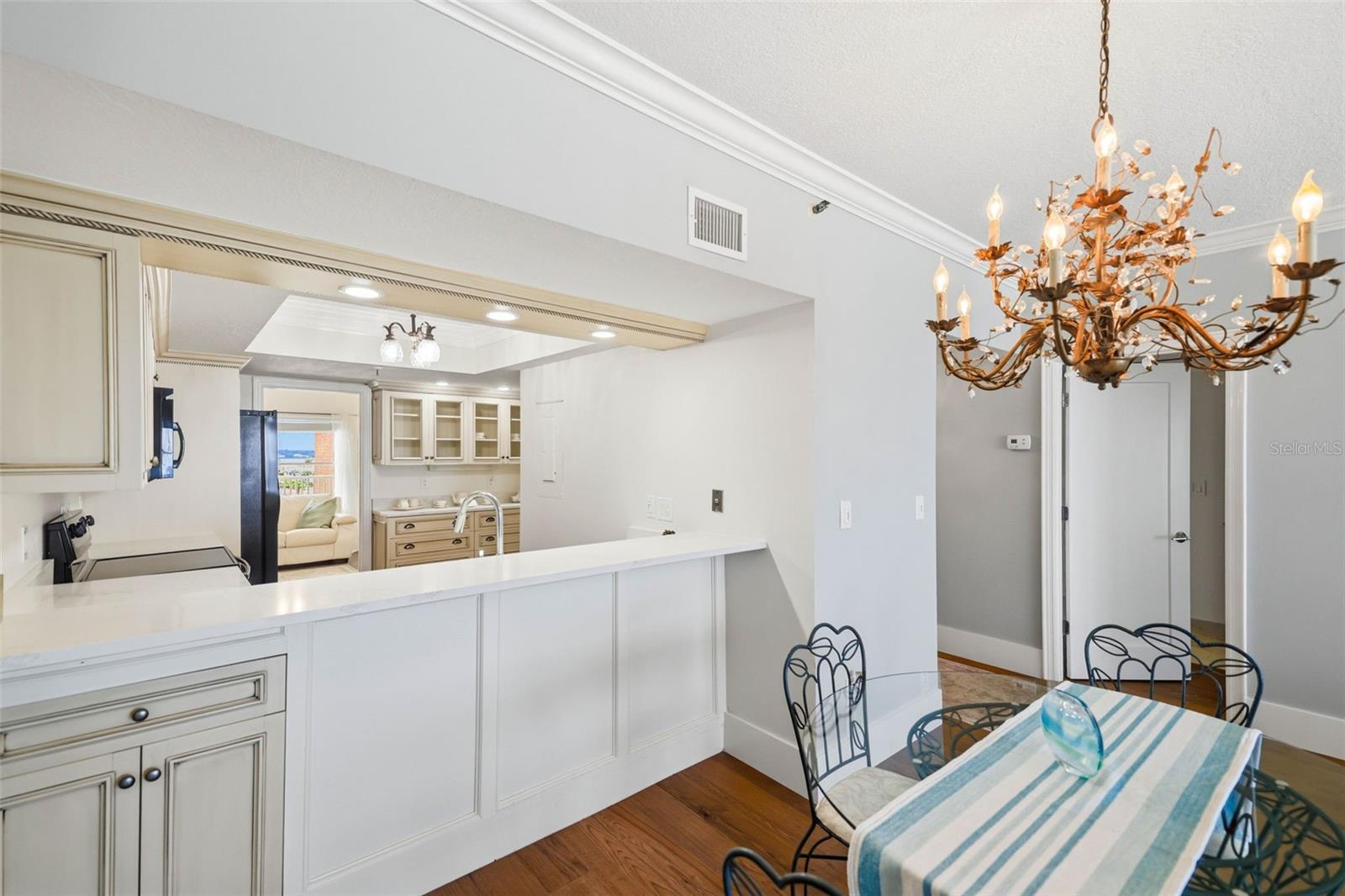 1586 Gulf Blvd #2502 Property Photo 16