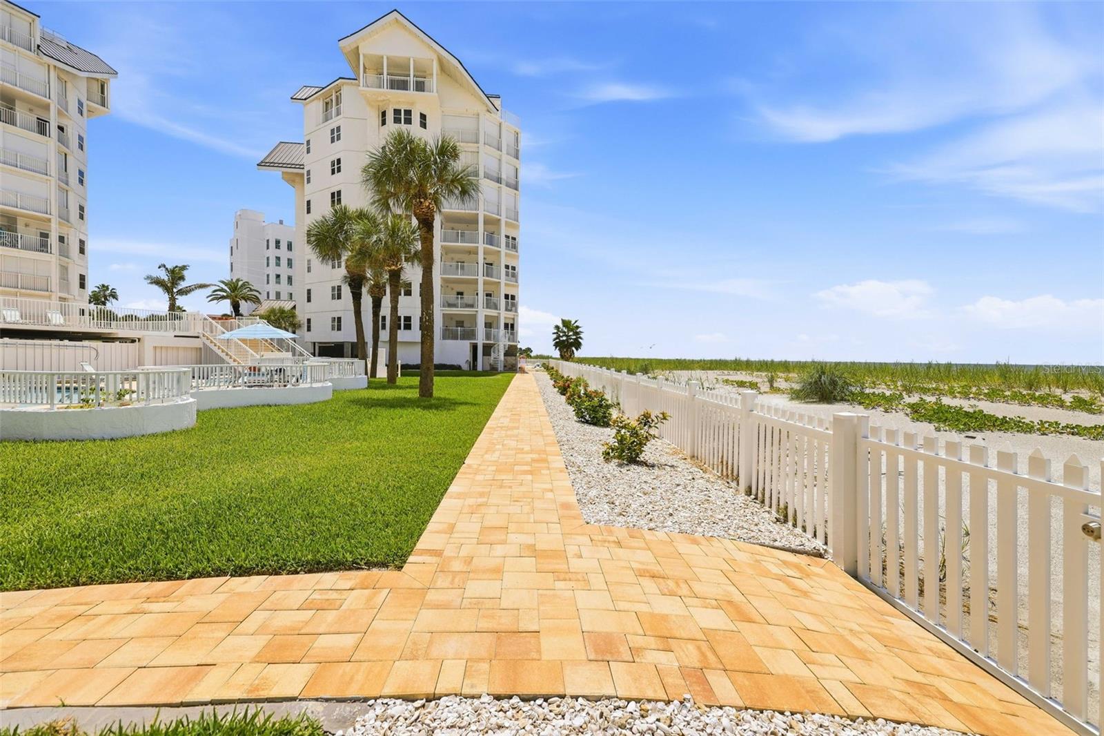 1586 Gulf Blvd #2502 Property Photo 50