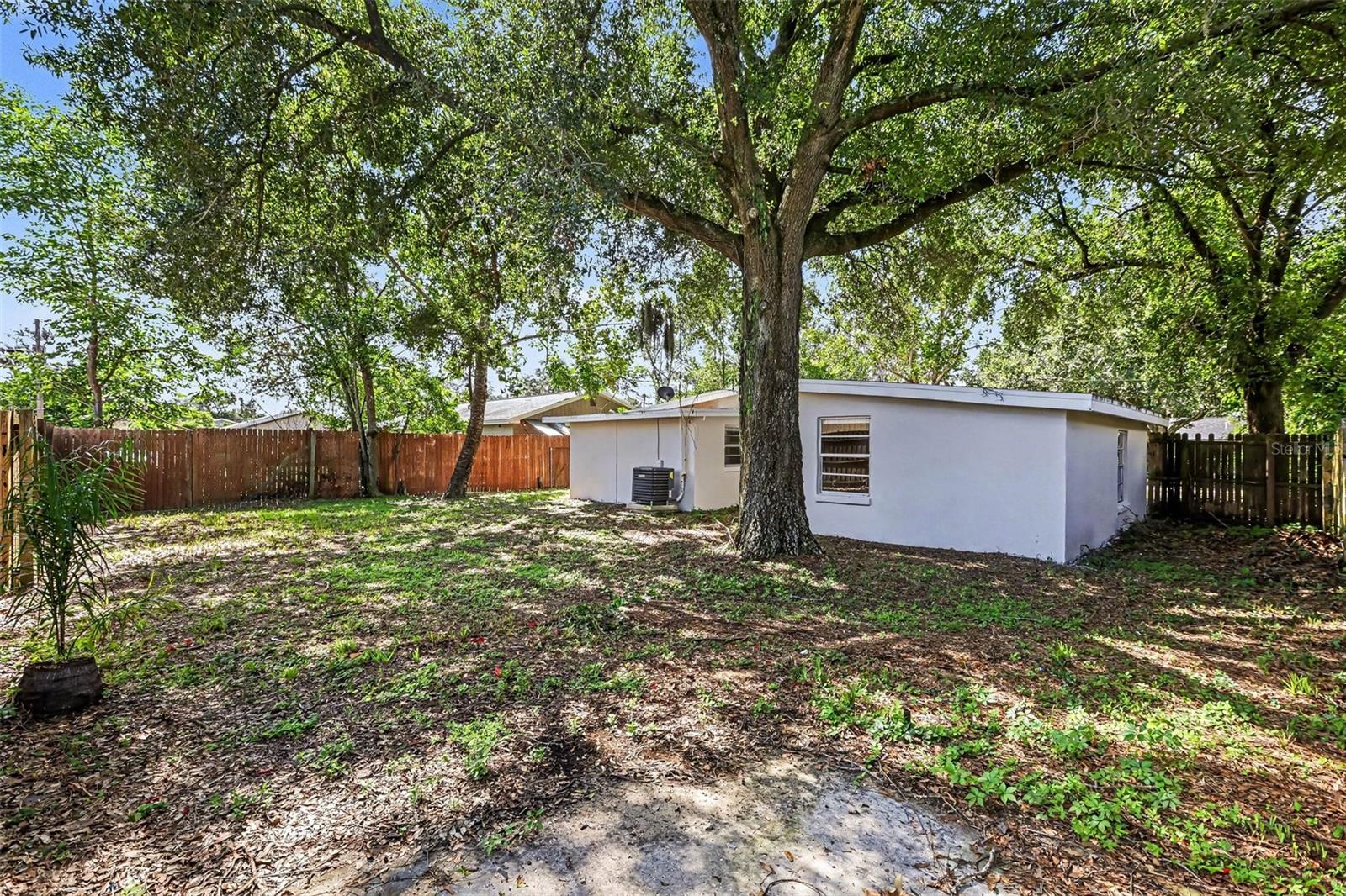 4716 E Linebaugh Ave Property Photo 5