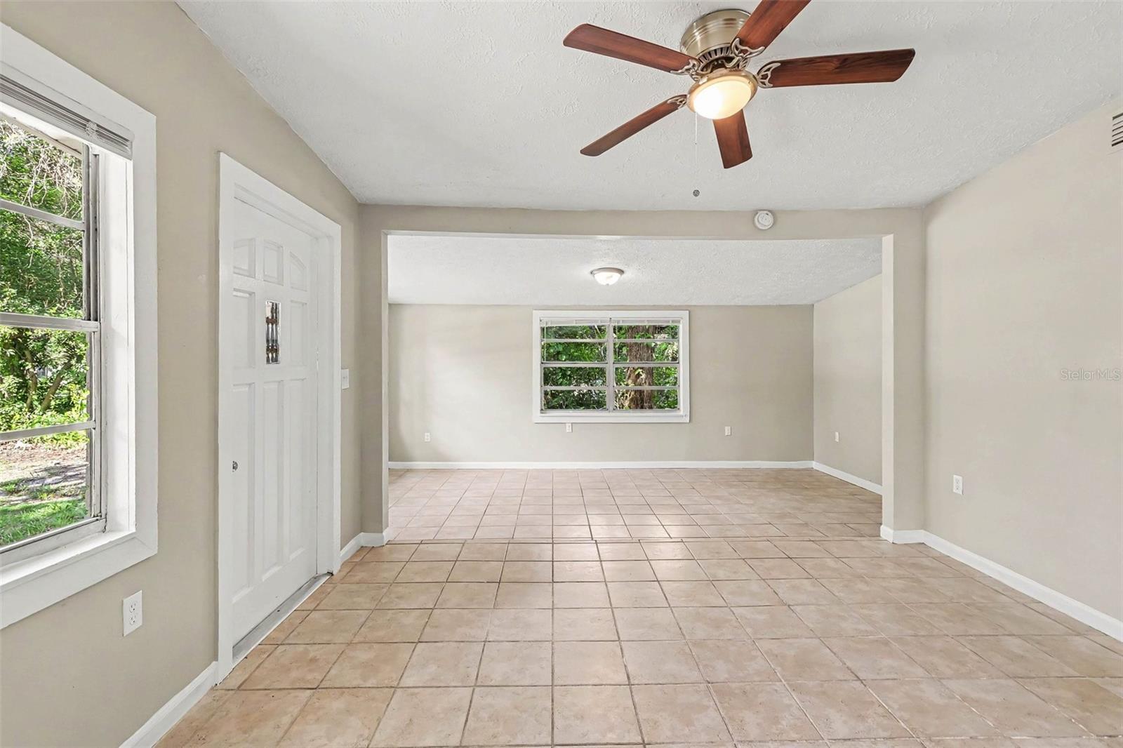 4716 E Linebaugh Ave Property Photo 8