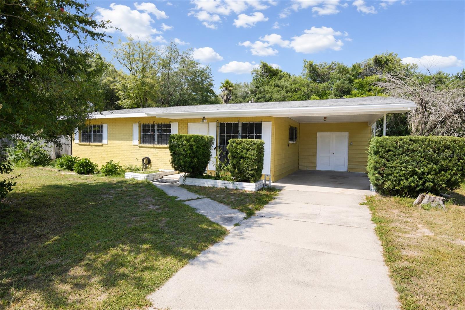 1522 TILSEN DR Property Photo 1