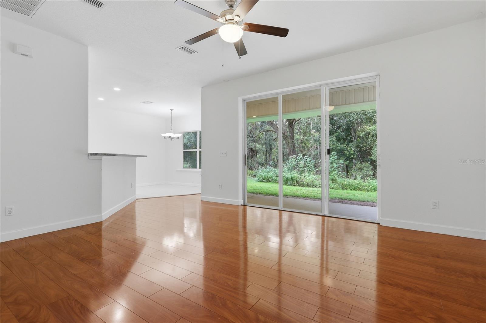 2621 Fiddlestick Cir Property Photo 6