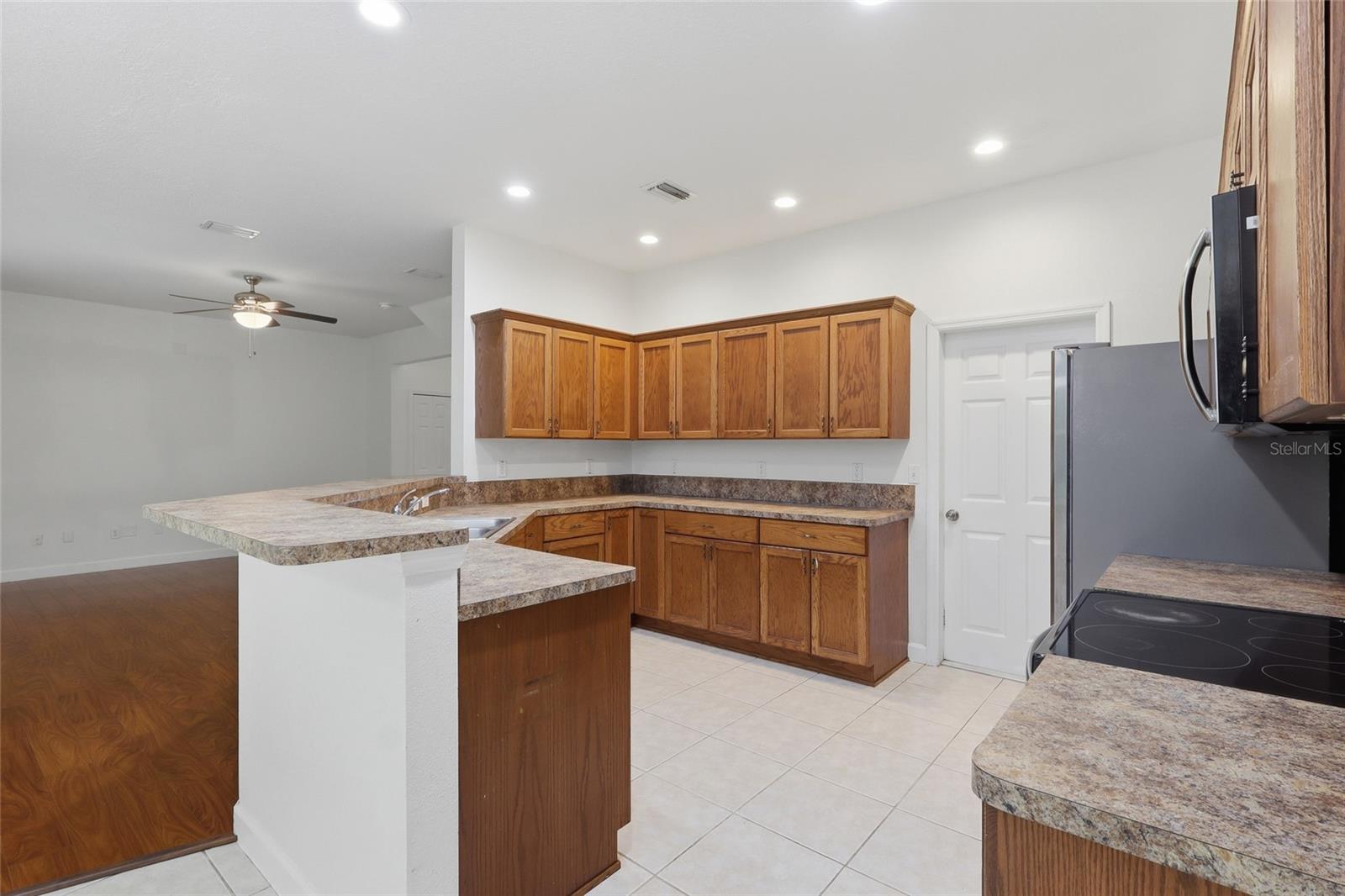 2621 Fiddlestick Cir Property Photo 17