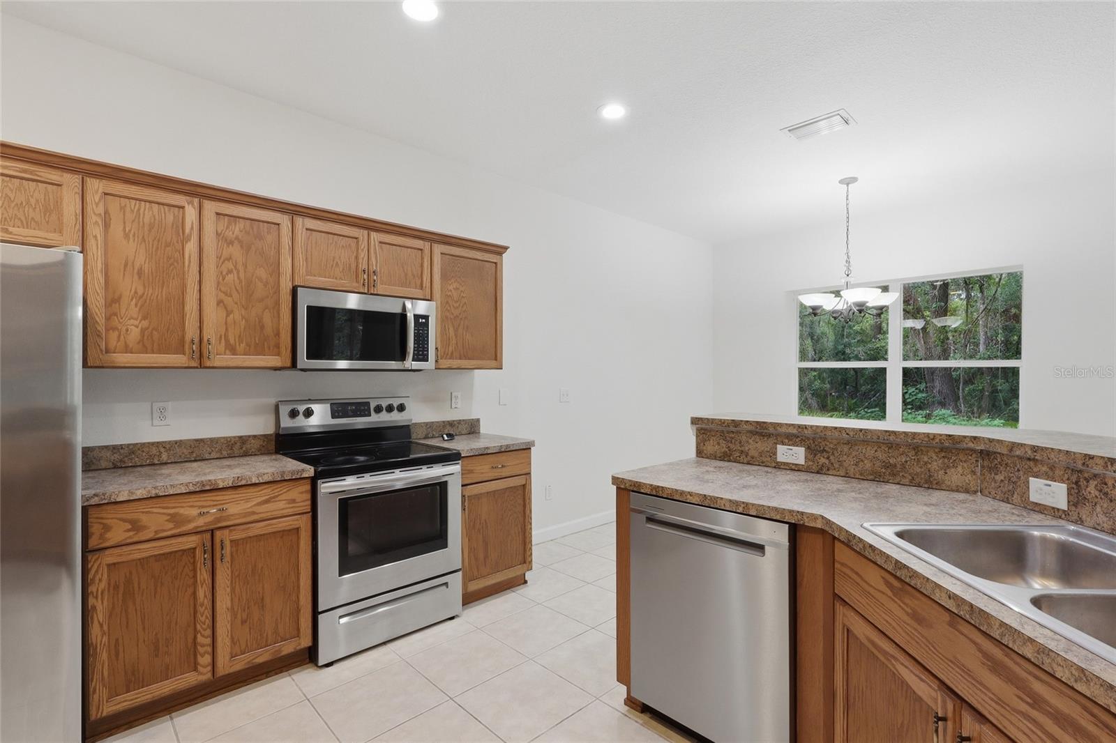 2621 Fiddlestick Cir Property Photo 19