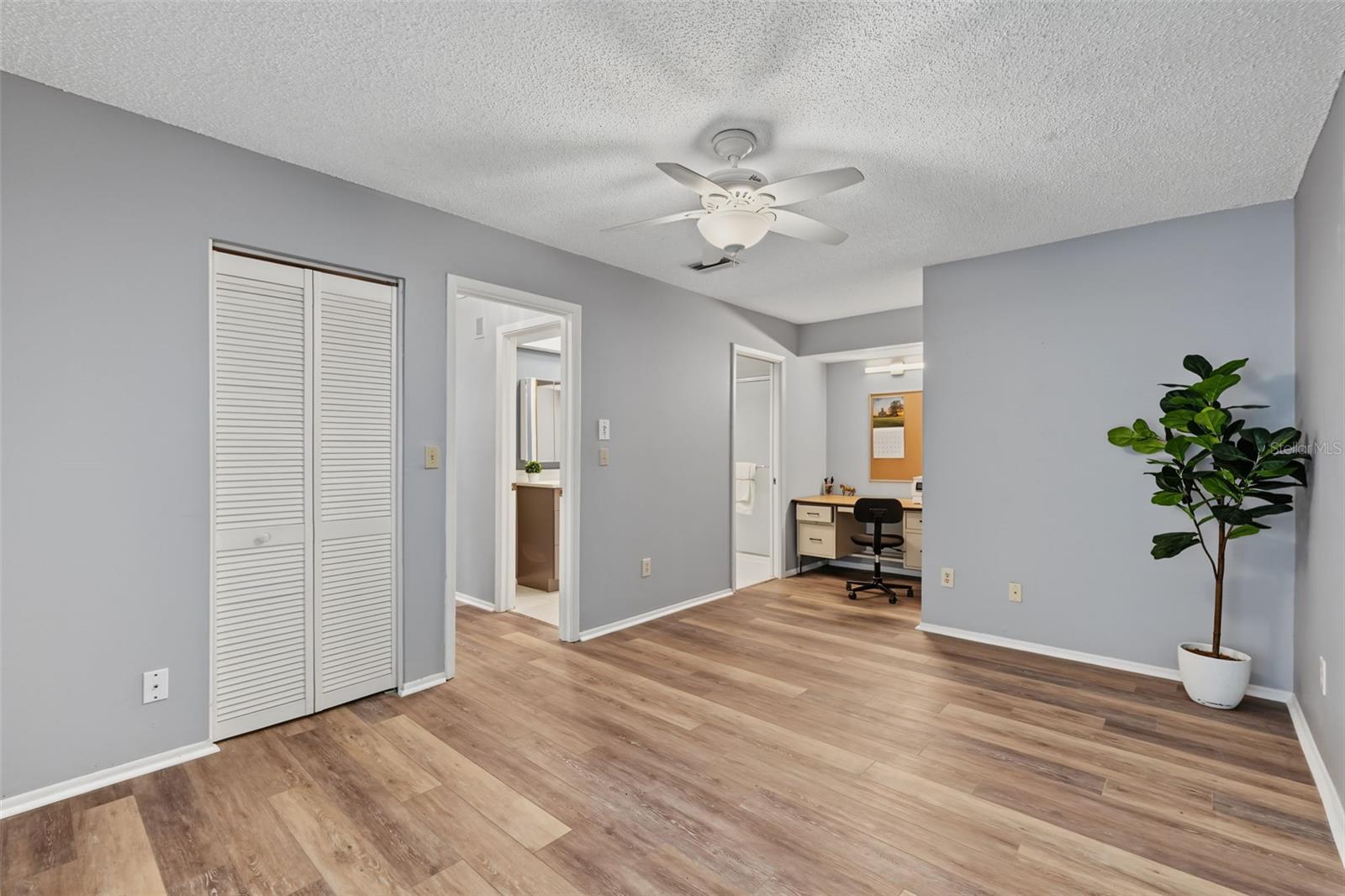1614 Berwick Ct #d Property Photo 15
