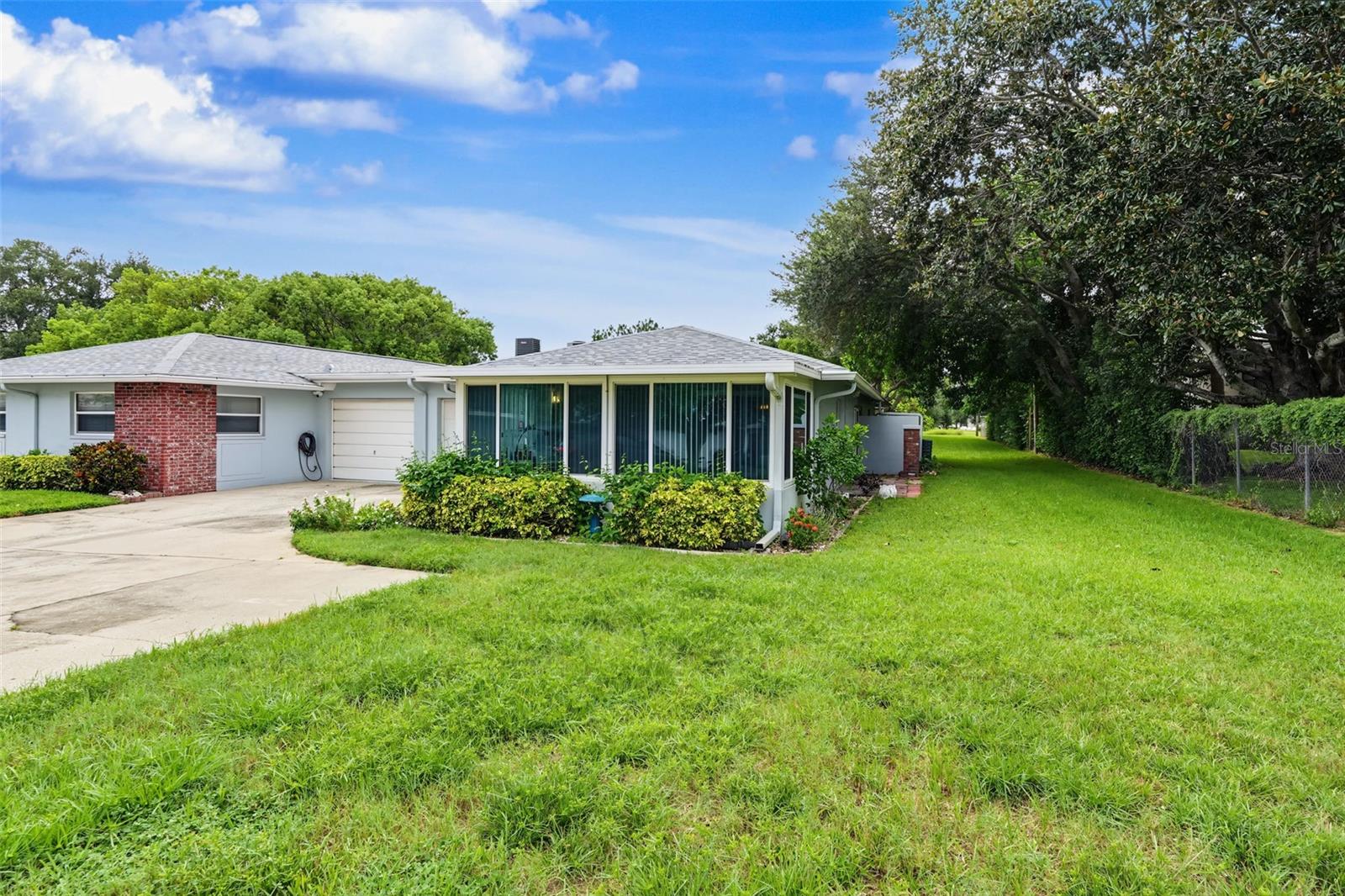 1614 Berwick Ct #d Property Photo 24
