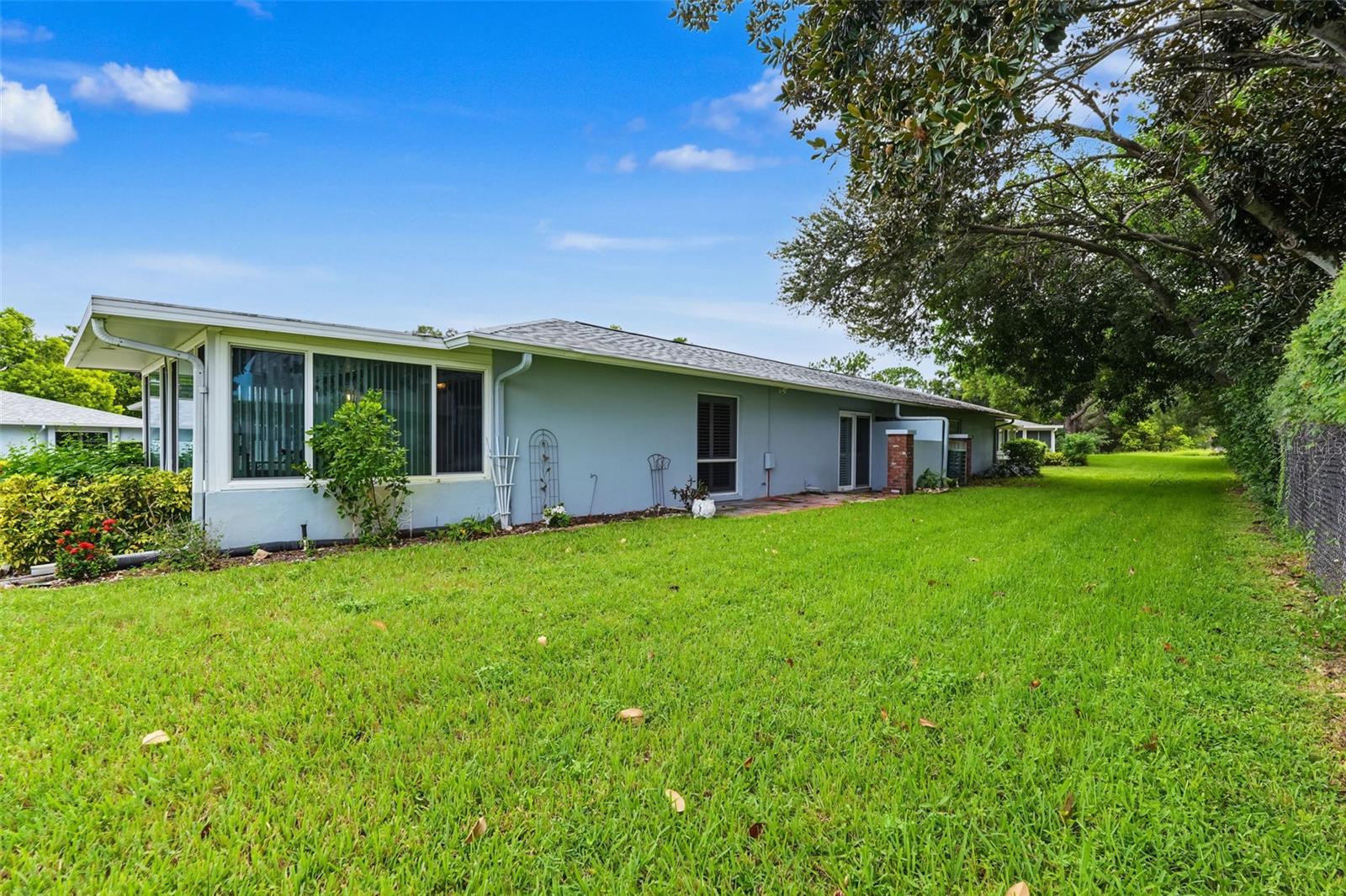 1614 Berwick Ct #d Property Photo 25