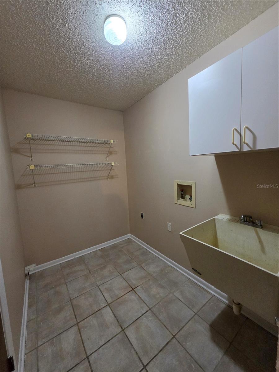4604 Landscape Dr Property Photo 8