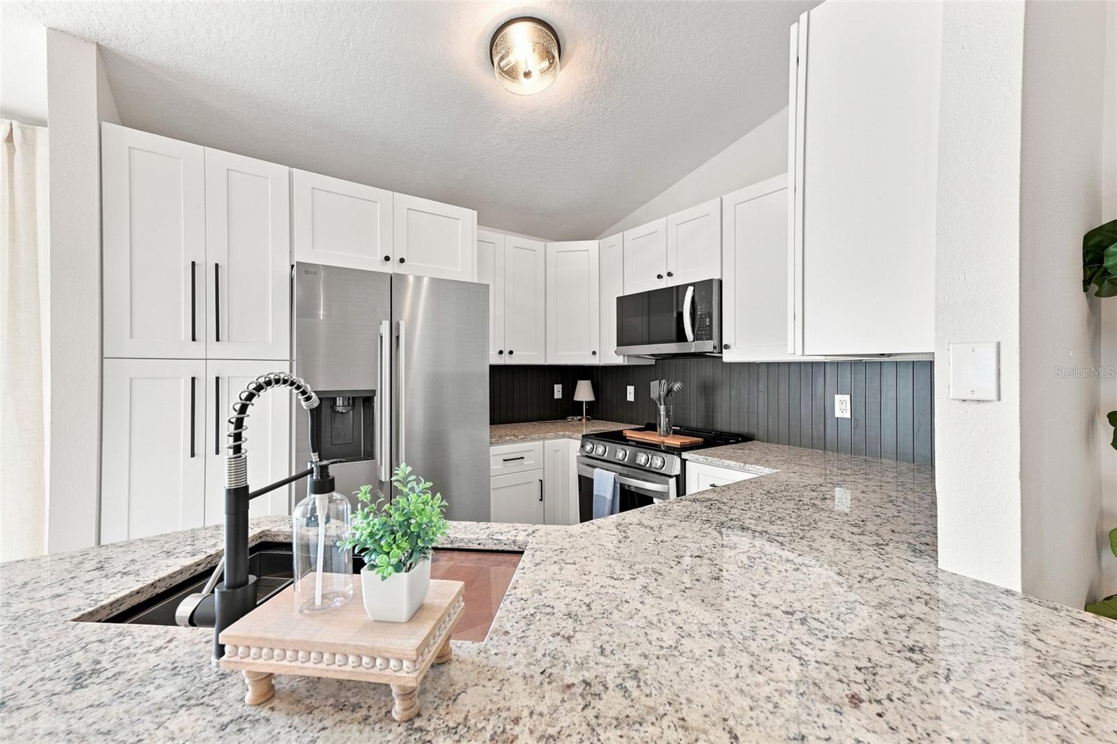 1116 Shared Passion St Property Photo 11
