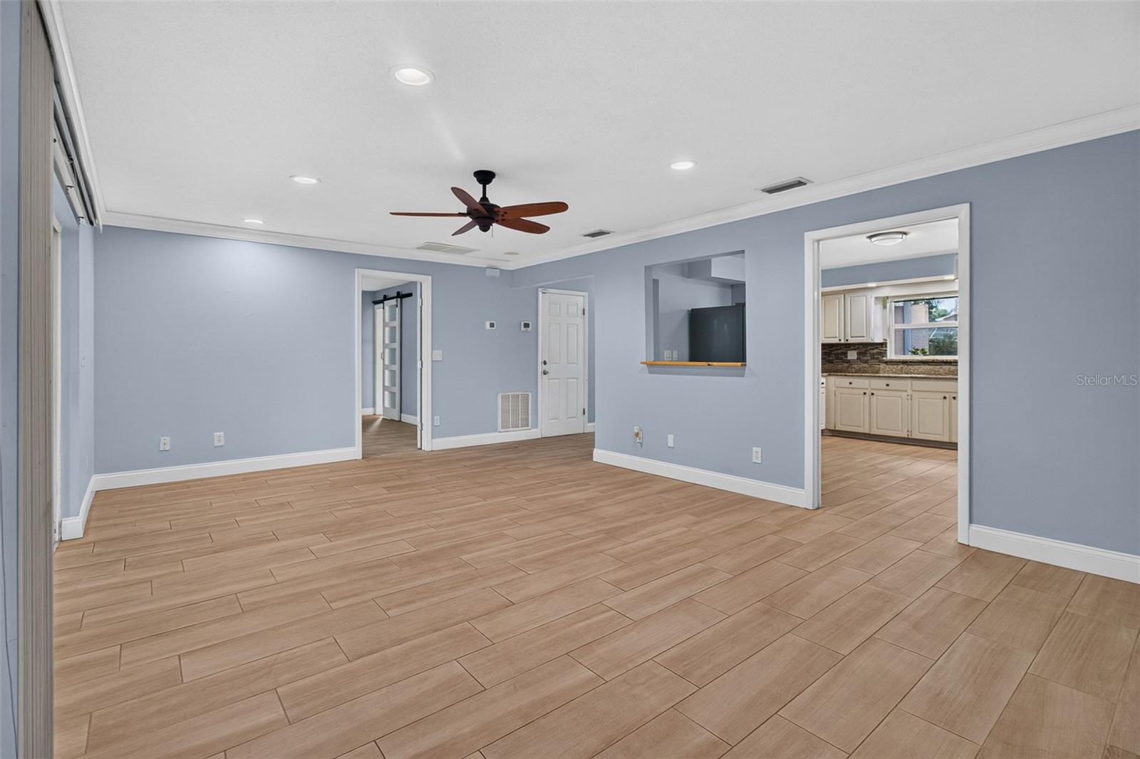 12499 82nd Ter Property Photo 16