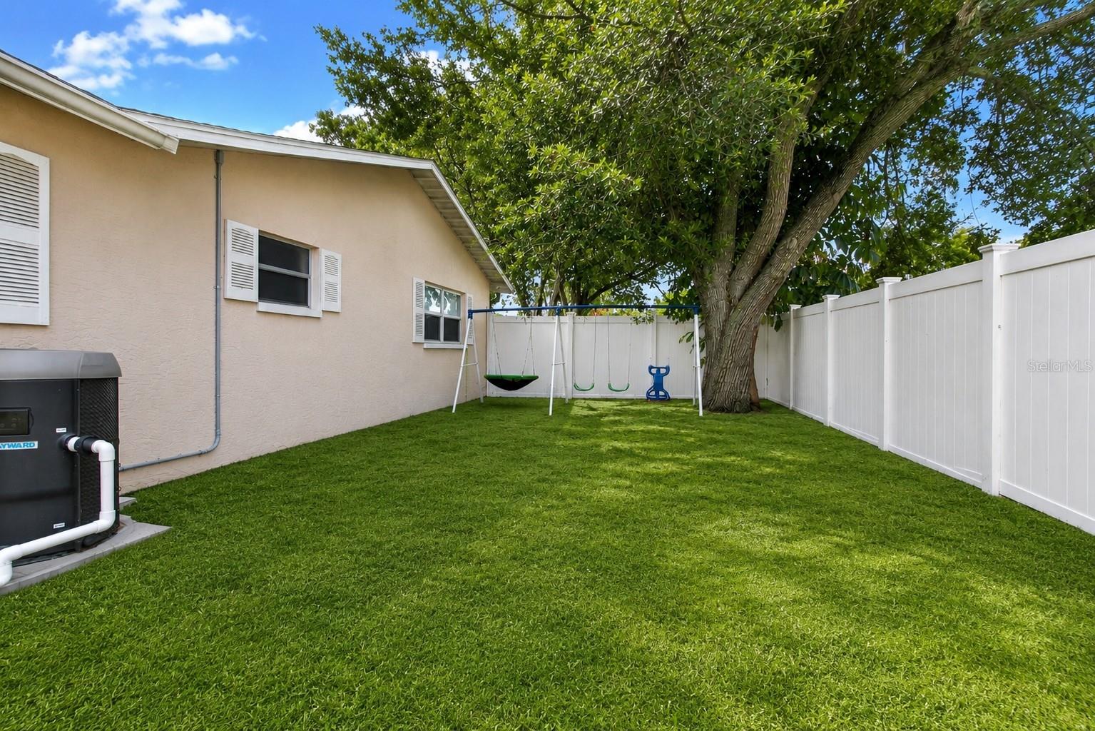 12499 82nd Ter Property Photo 27