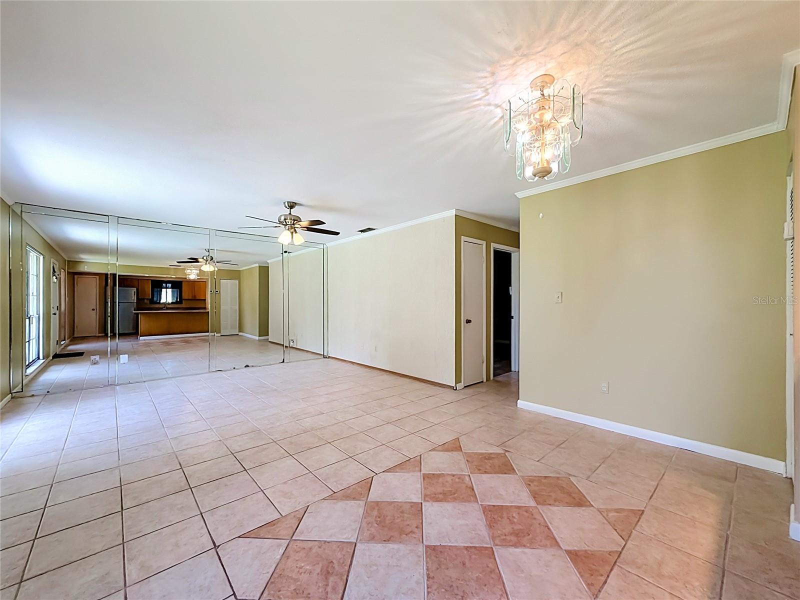 4375 Shadow Crest Pl #34-1 Property Photo 16