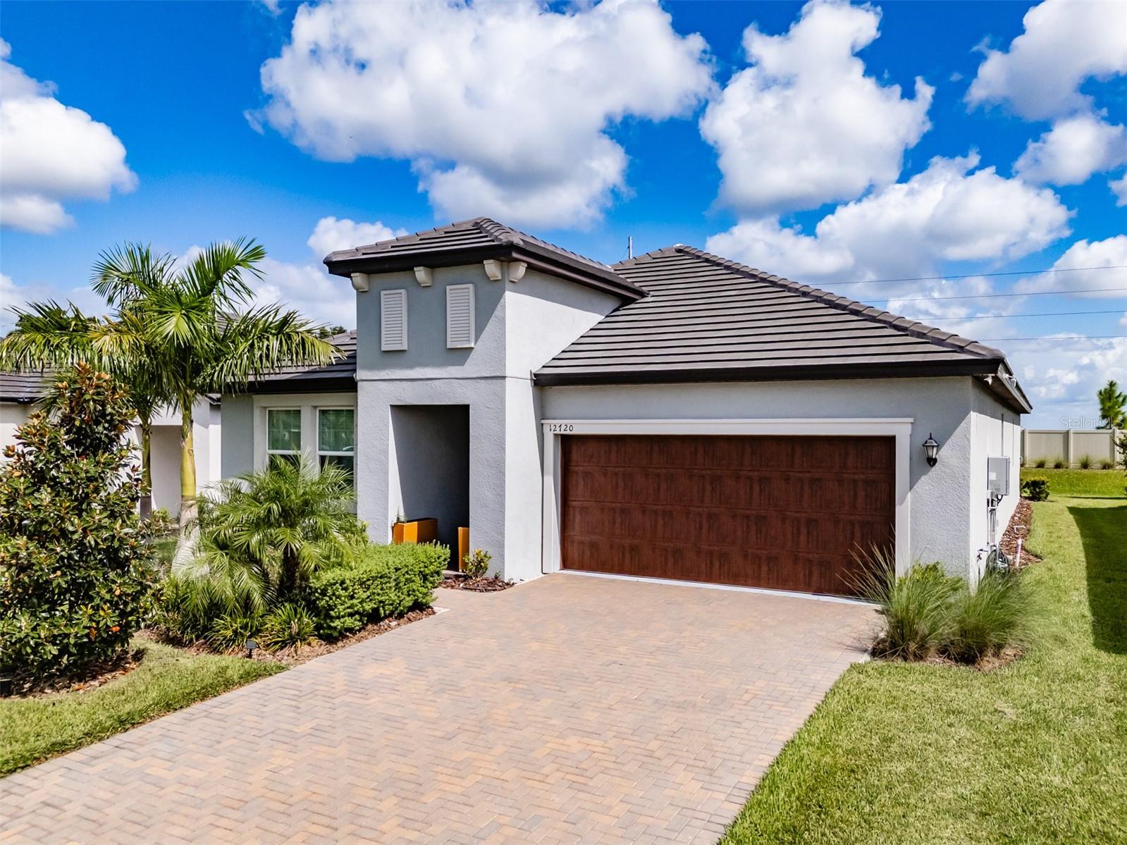 12720 Tahitian Pearl Property Photo 3