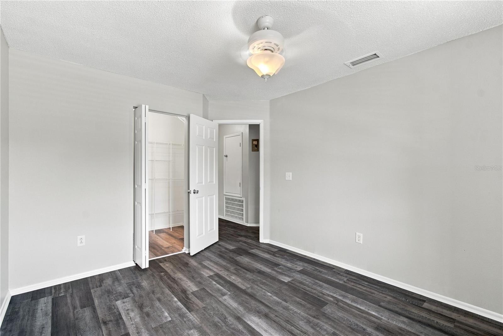 13417 Beechberry Dr Property Photo 32