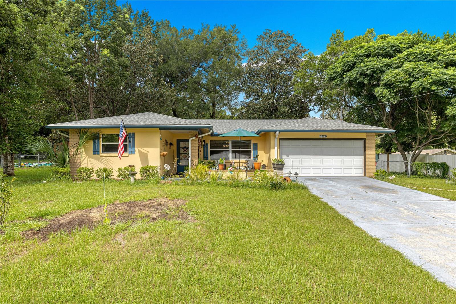 2170 W DORAL CT Property Photo 1