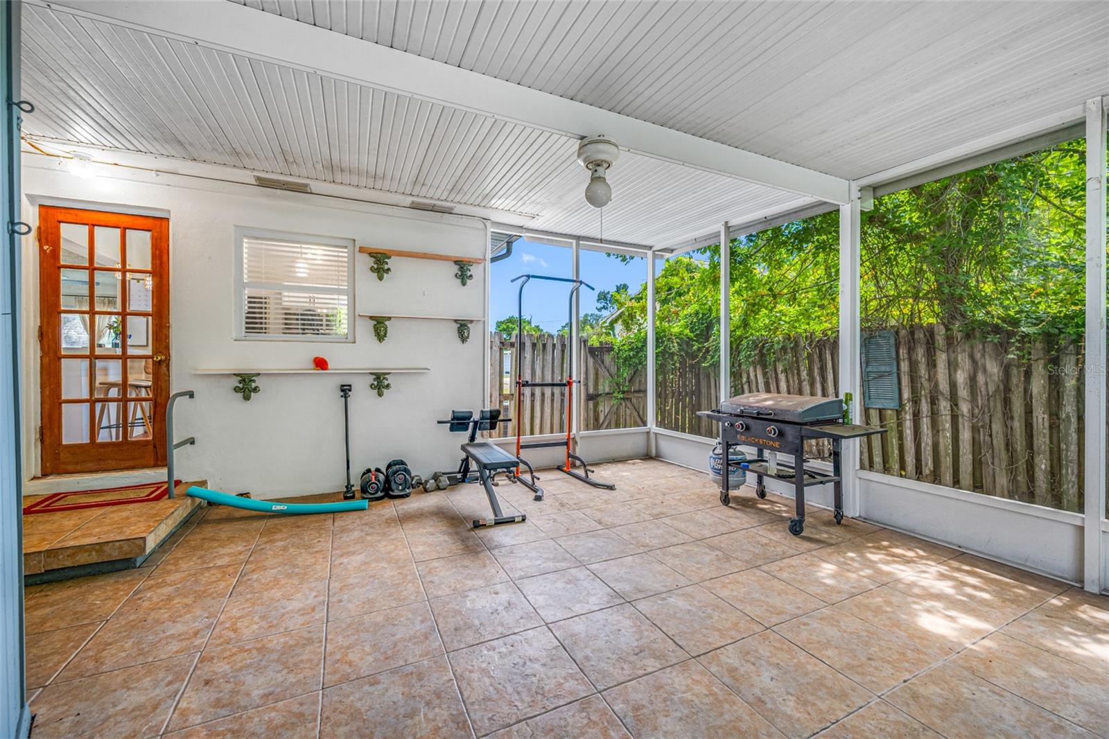 6219 Hampton Dr N Property Photo 31