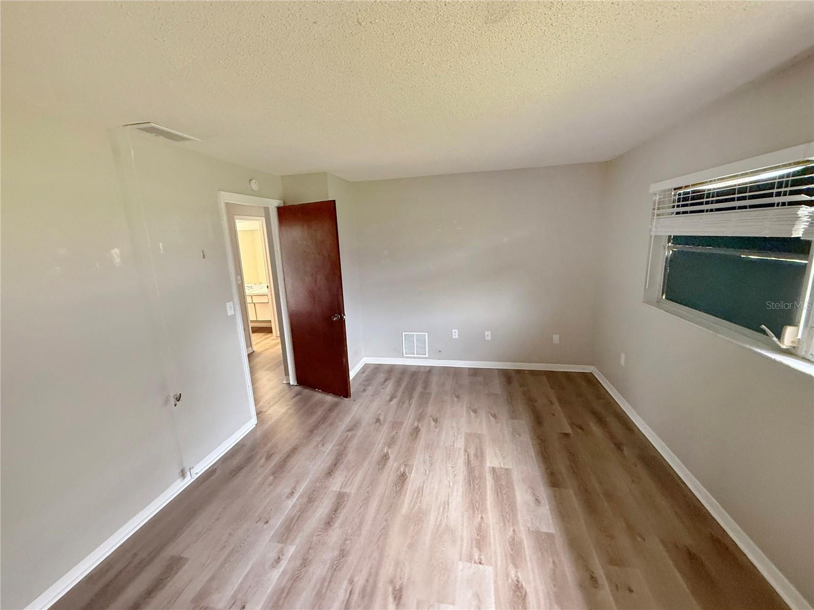 6234 Elm Sq E Property Photo 10