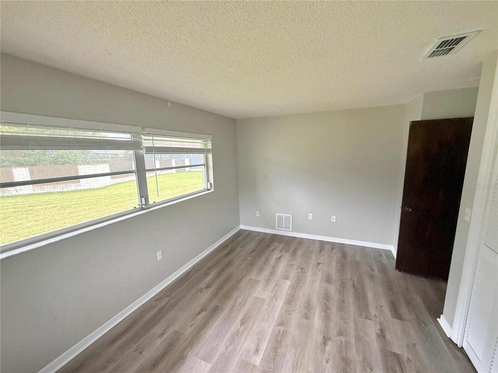 6234 Elm Sq E Property Photo 16