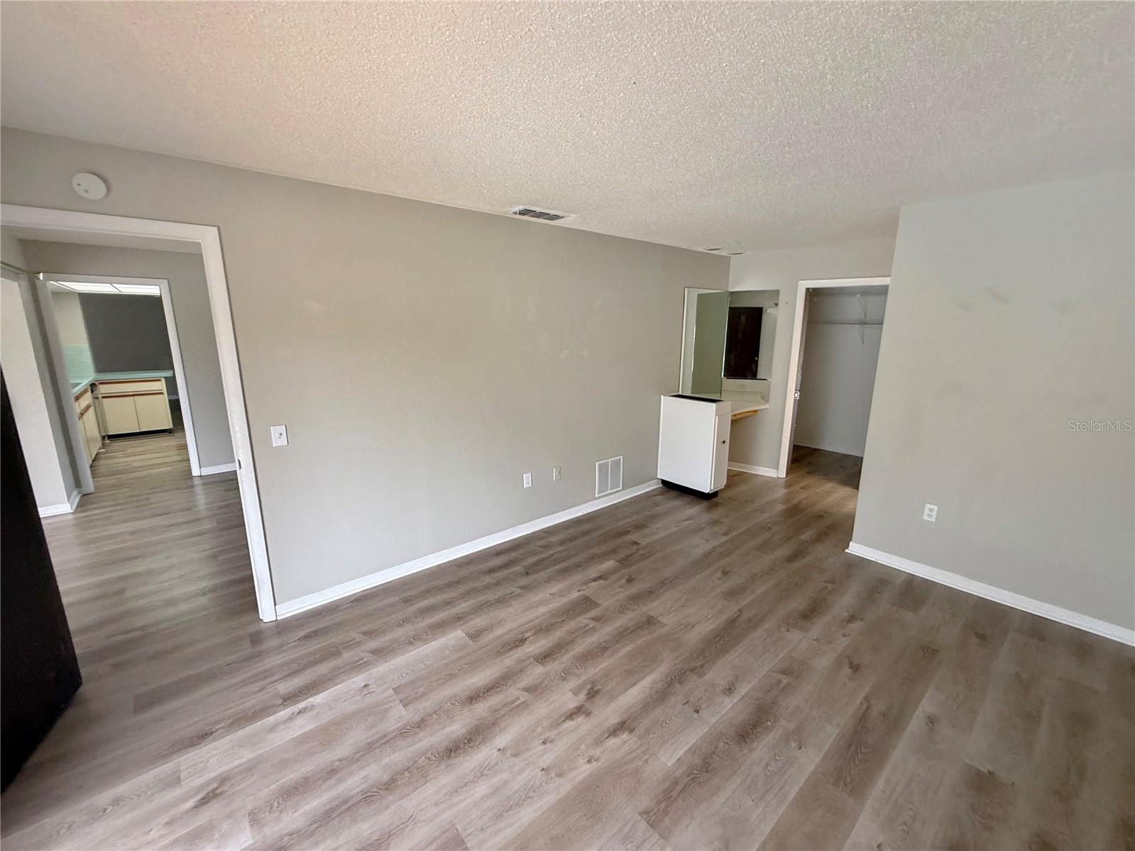 6234 Elm Sq E Property Photo 20