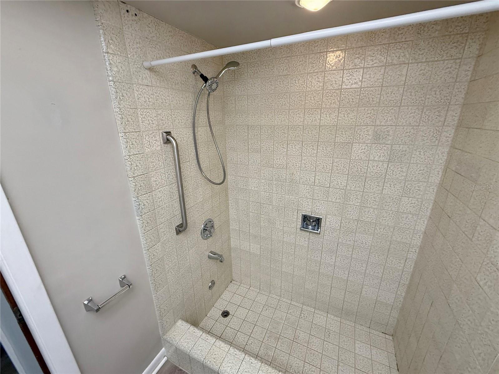 6234 Elm Sq E Property Photo 25