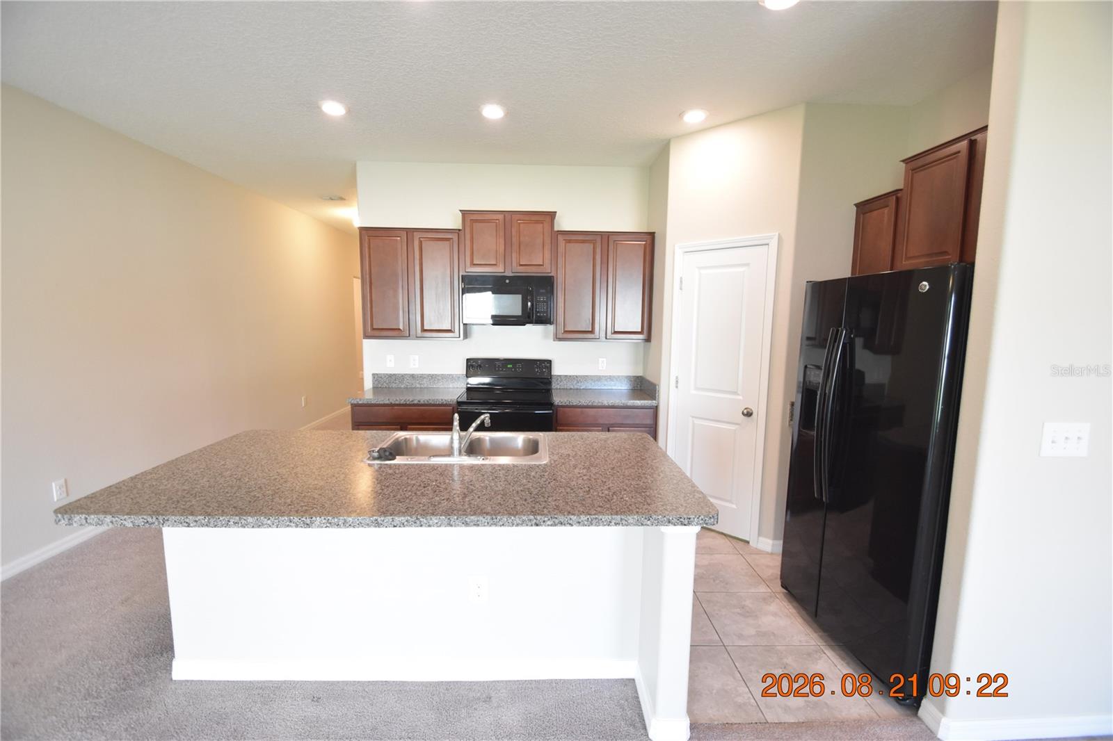 8436 Hunters Fork Loop Property Photo 11