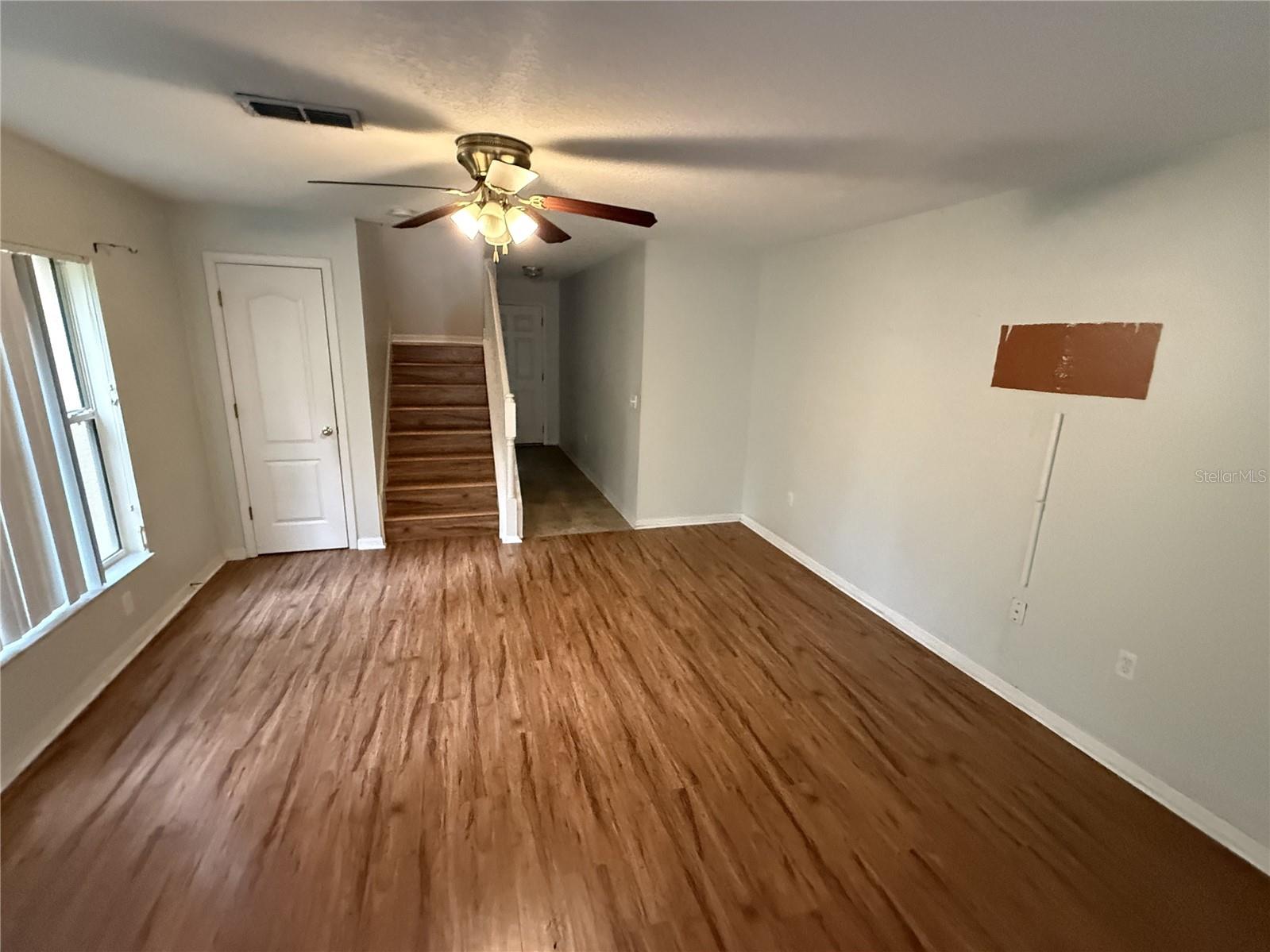 4521 Limerick Dr Property Photo 4