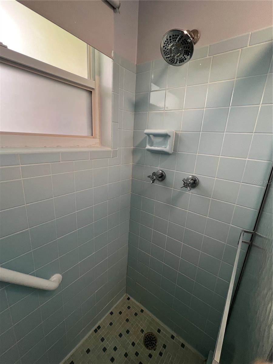 4251 100th Ave N Property Photo 18