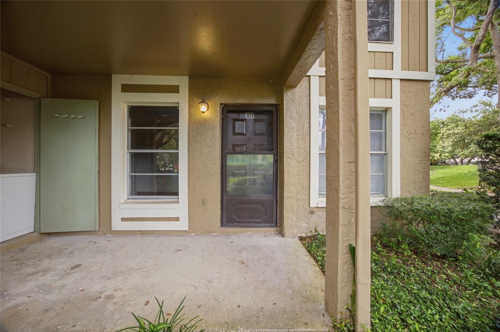 14315 Hanging Moss Cir #101 Property Photo 2