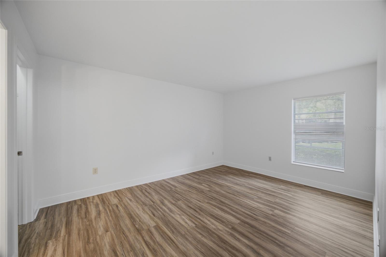 14315 Hanging Moss Cir #101 Property Photo 11