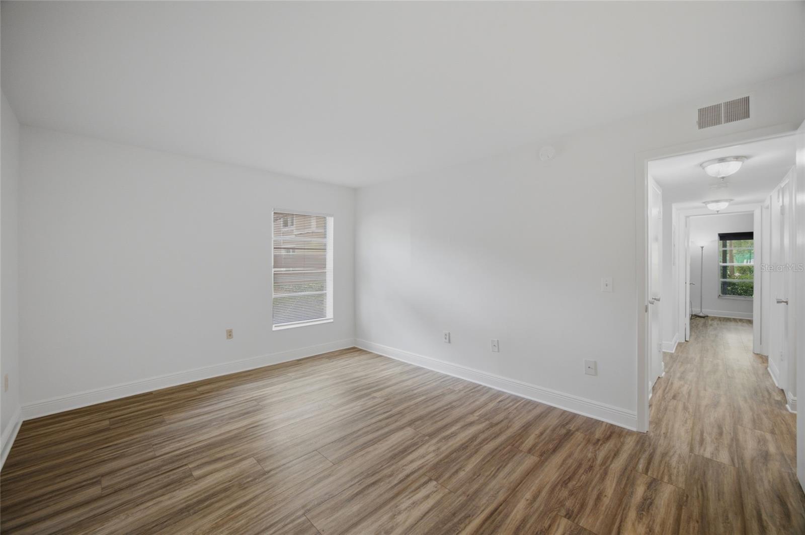 14315 Hanging Moss Cir #101 Property Photo 13
