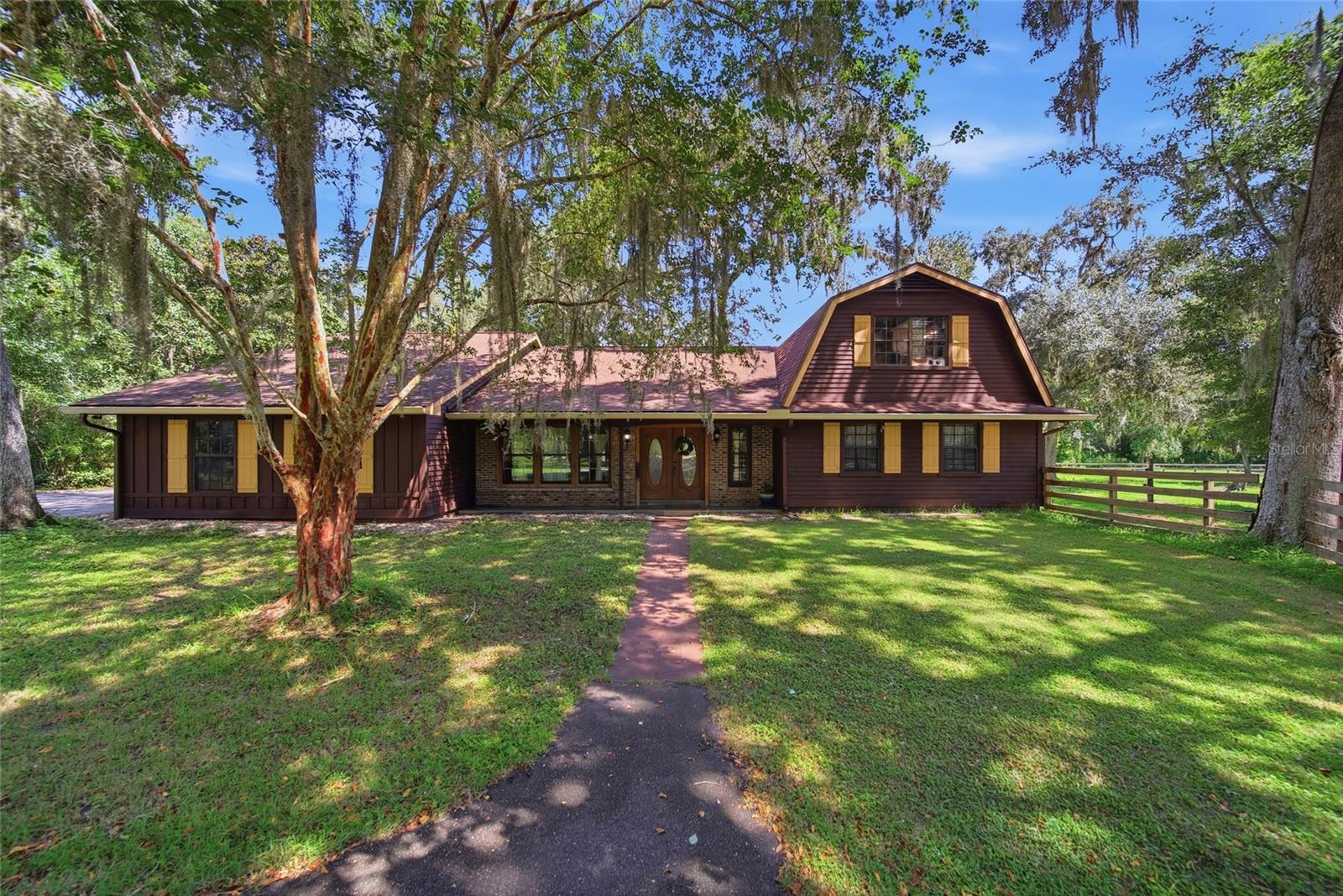 22289 Cheraton Rd Property Photo 1