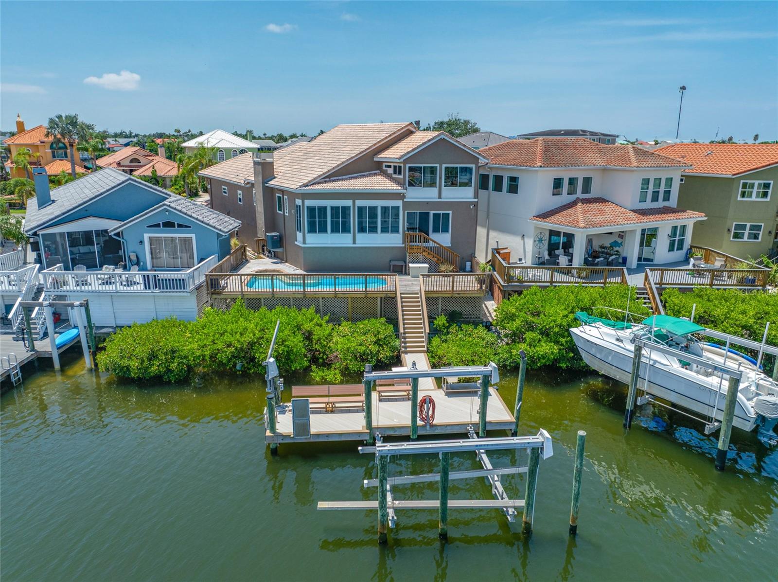 861 Symphony Isles Blvd Property Photo 3