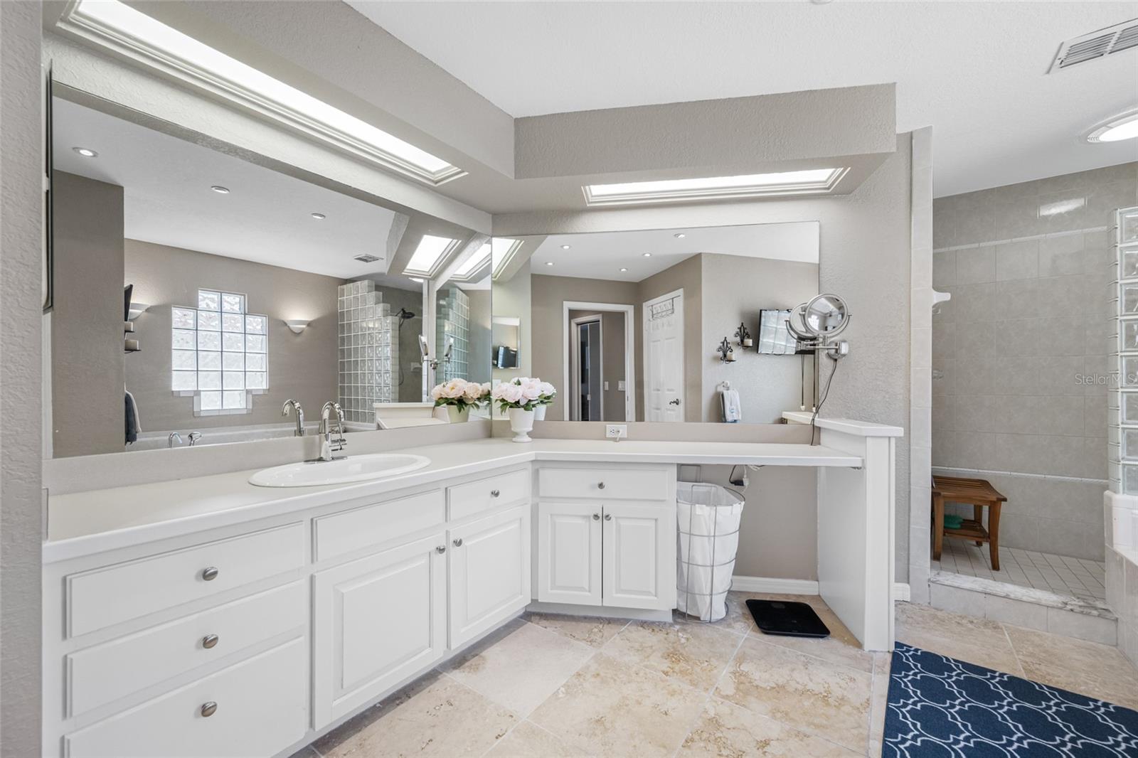861 Symphony Isles Blvd Property Photo 47