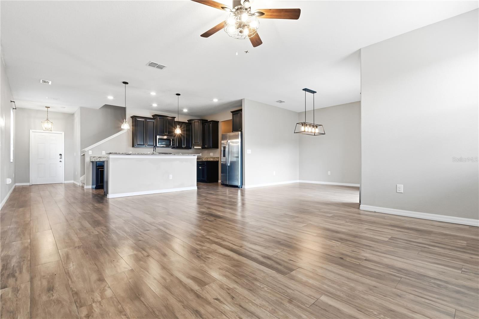 13822 Reindeer Cir Property Photo 6