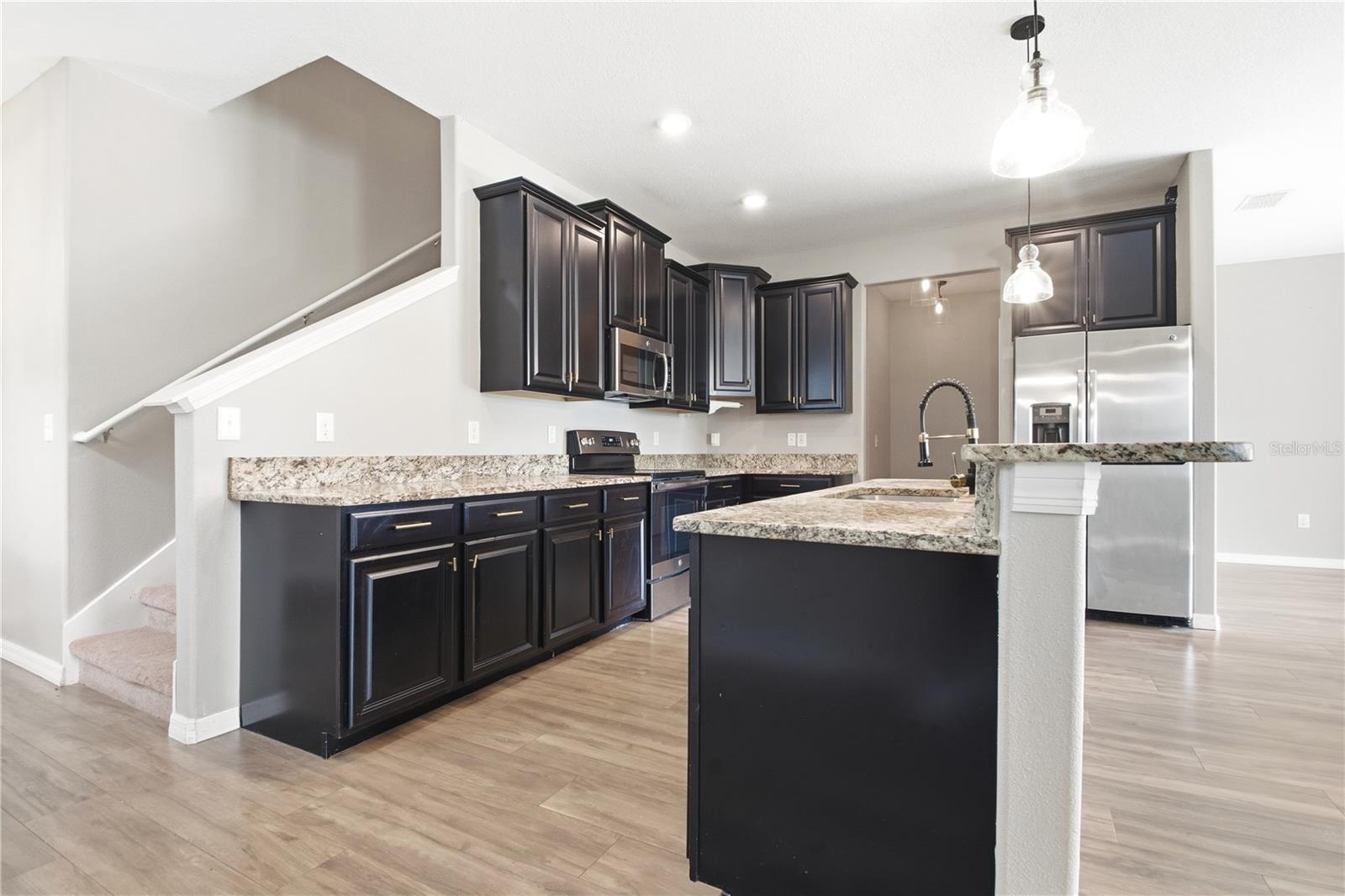 13822 Reindeer Cir Property Photo 10
