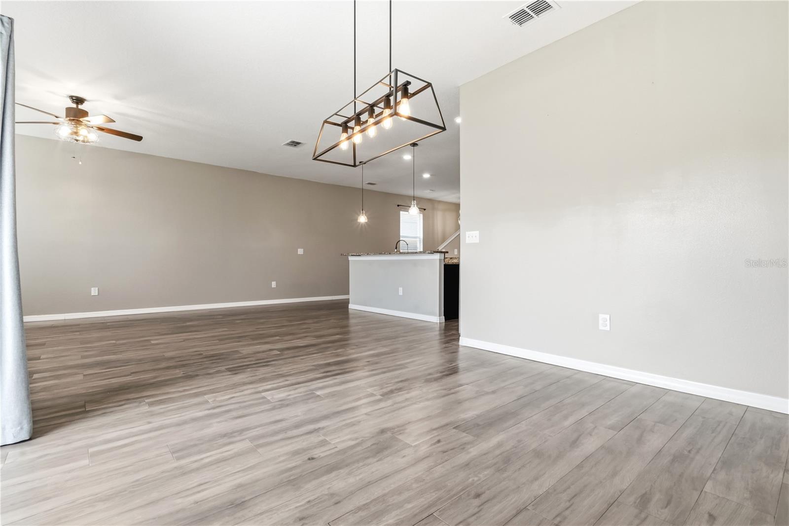 13822 Reindeer Cir Property Photo 18