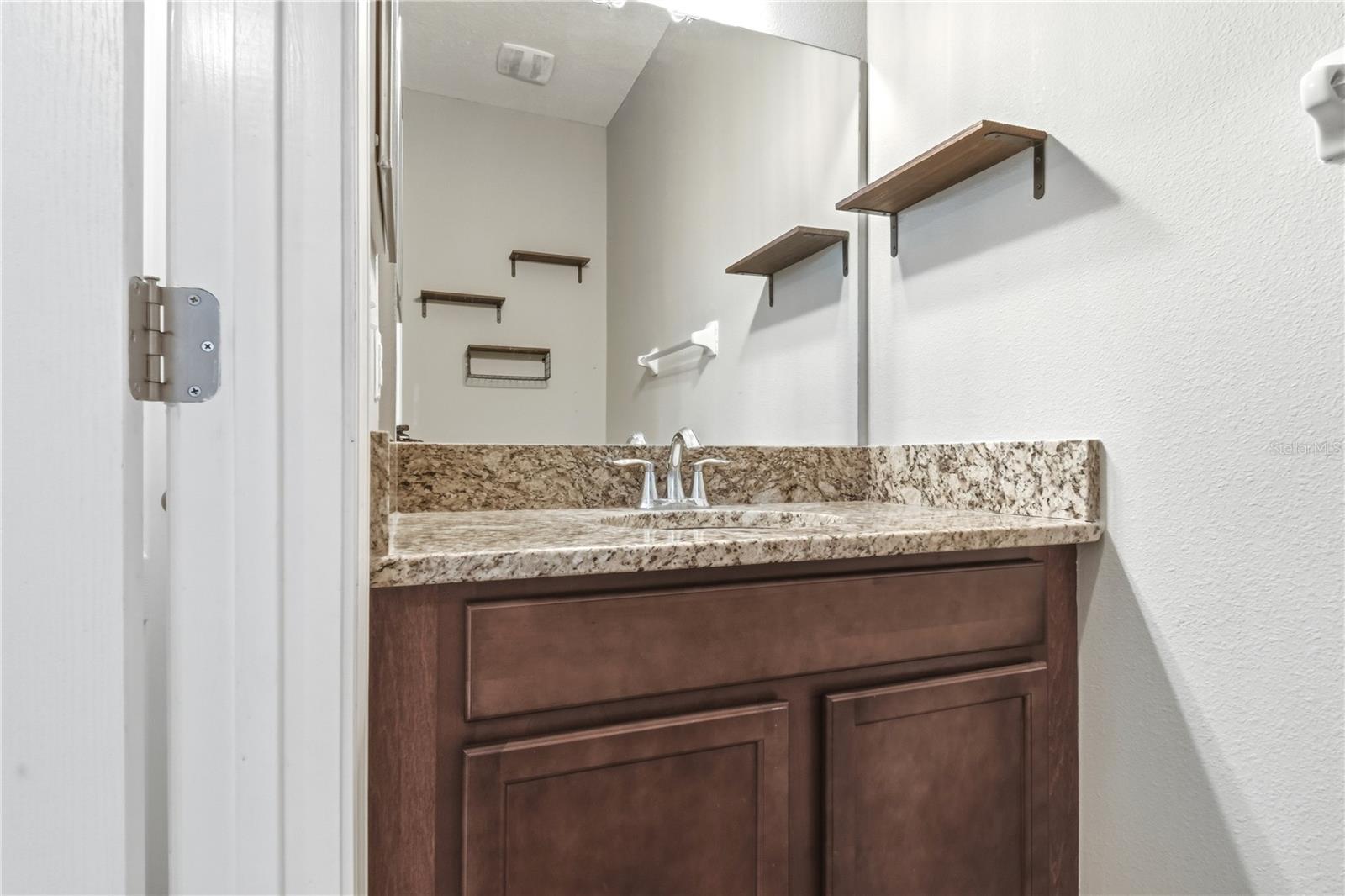 13822 Reindeer Cir Property Photo 21