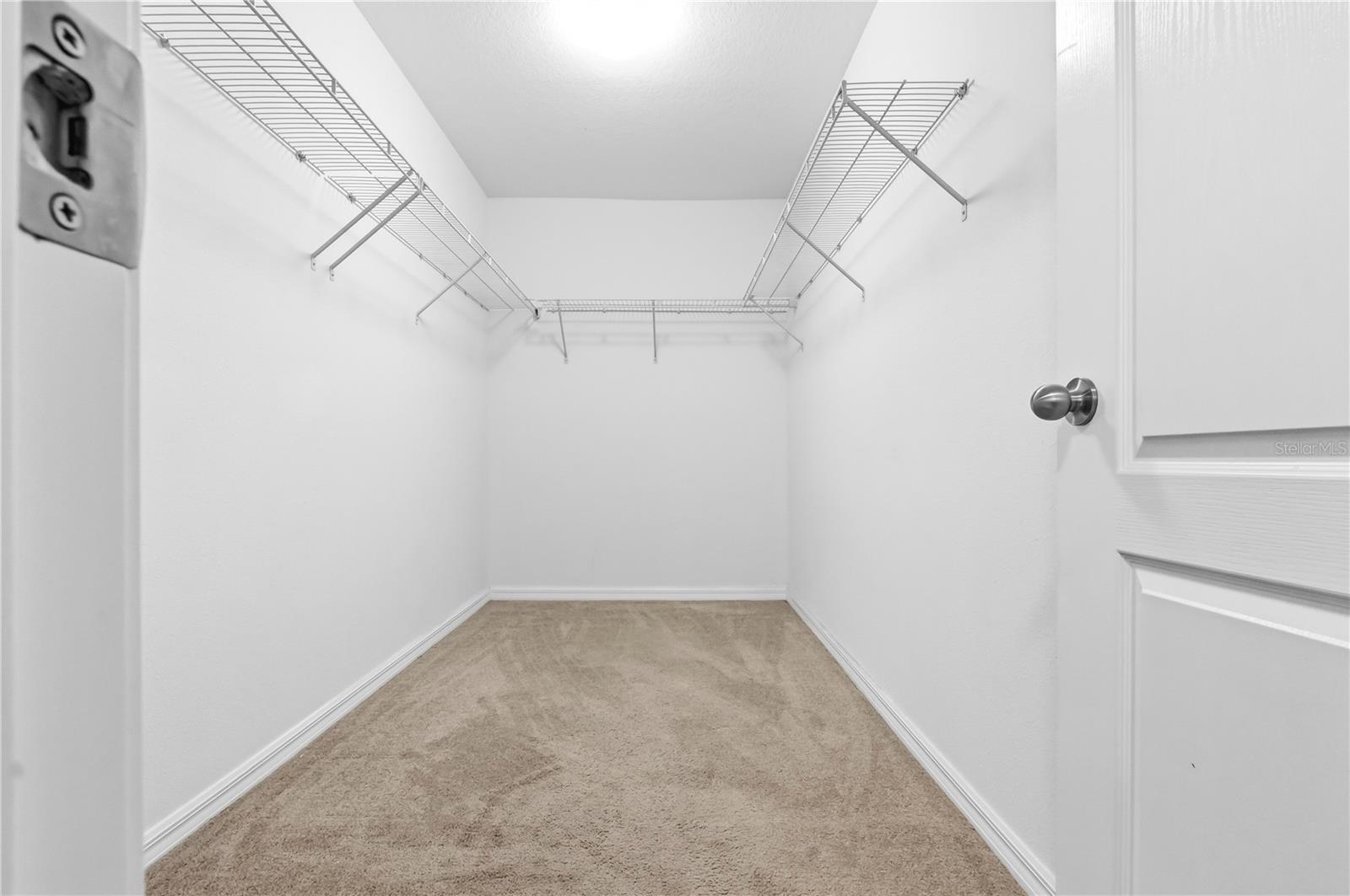 13822 Reindeer Cir Property Photo 34
