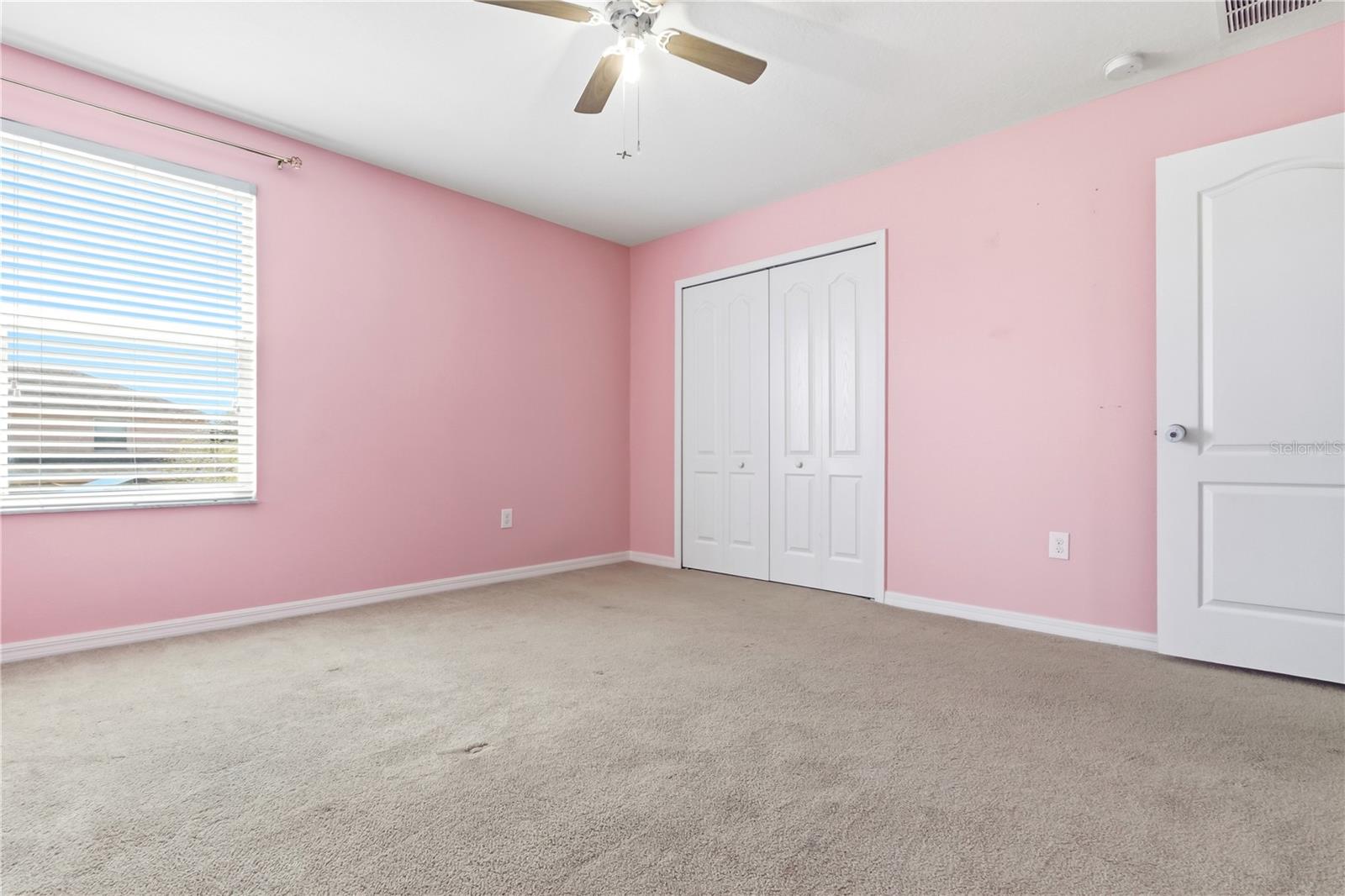 13822 Reindeer Cir Property Photo 40